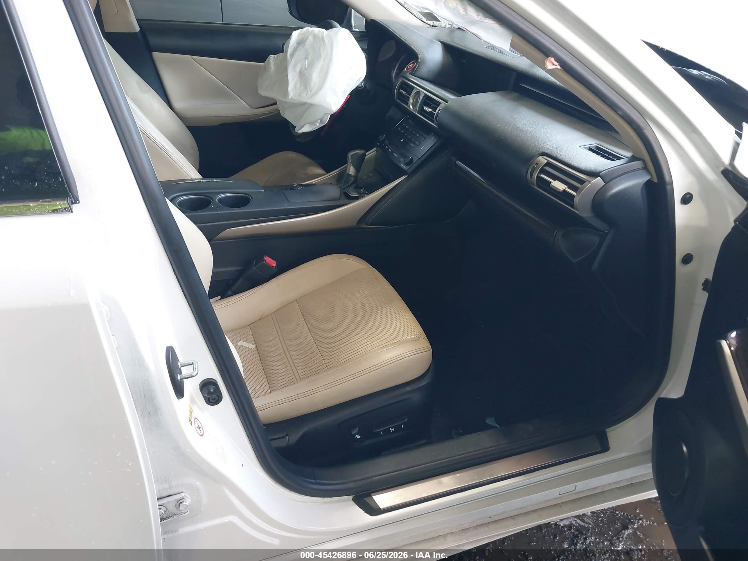 2014 Lexus Is 250 White vin: JTHCF1D24E5009077
