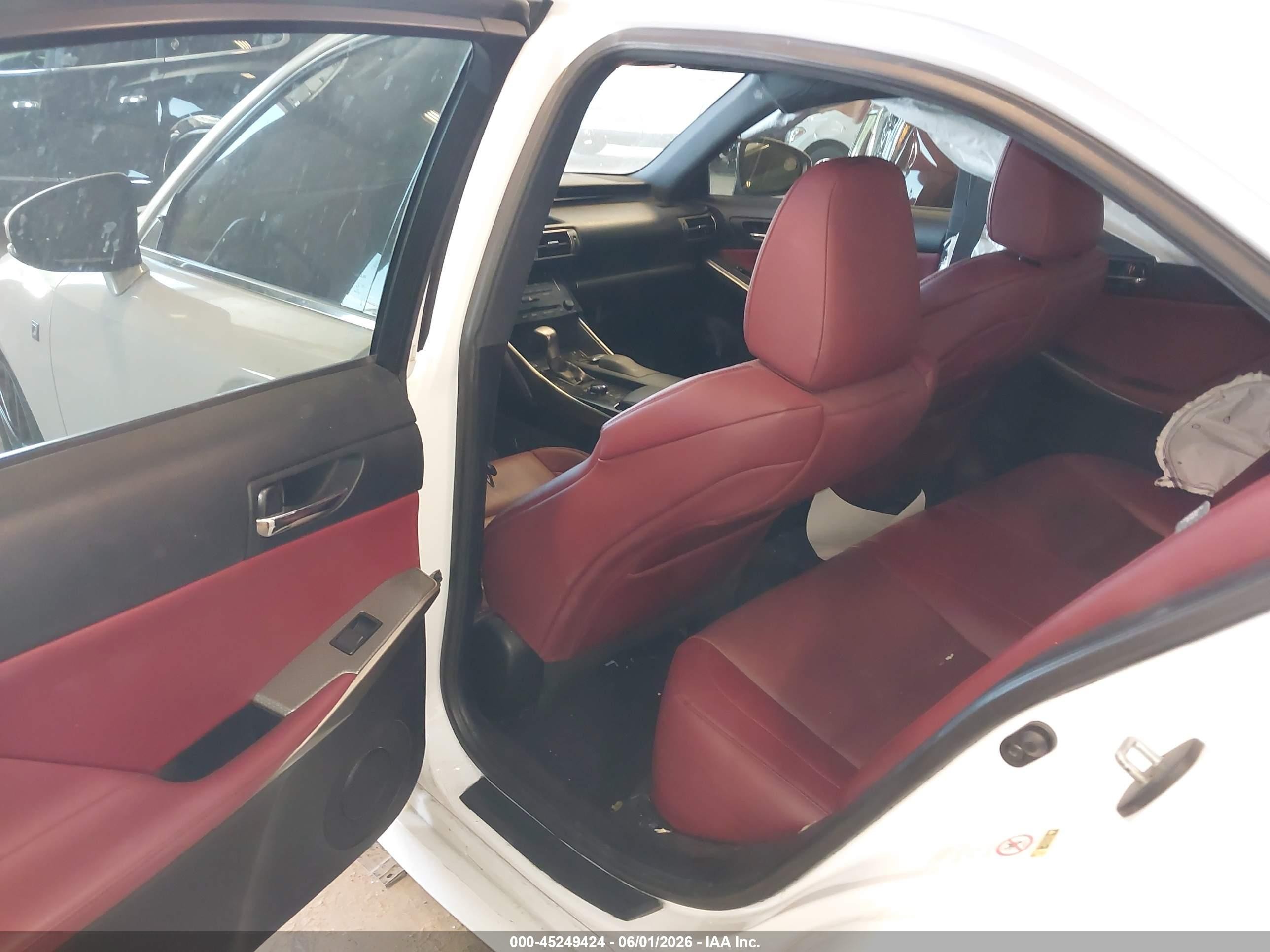 2014 Lexus Is 250   White vin: JTHCF1D24E5010178