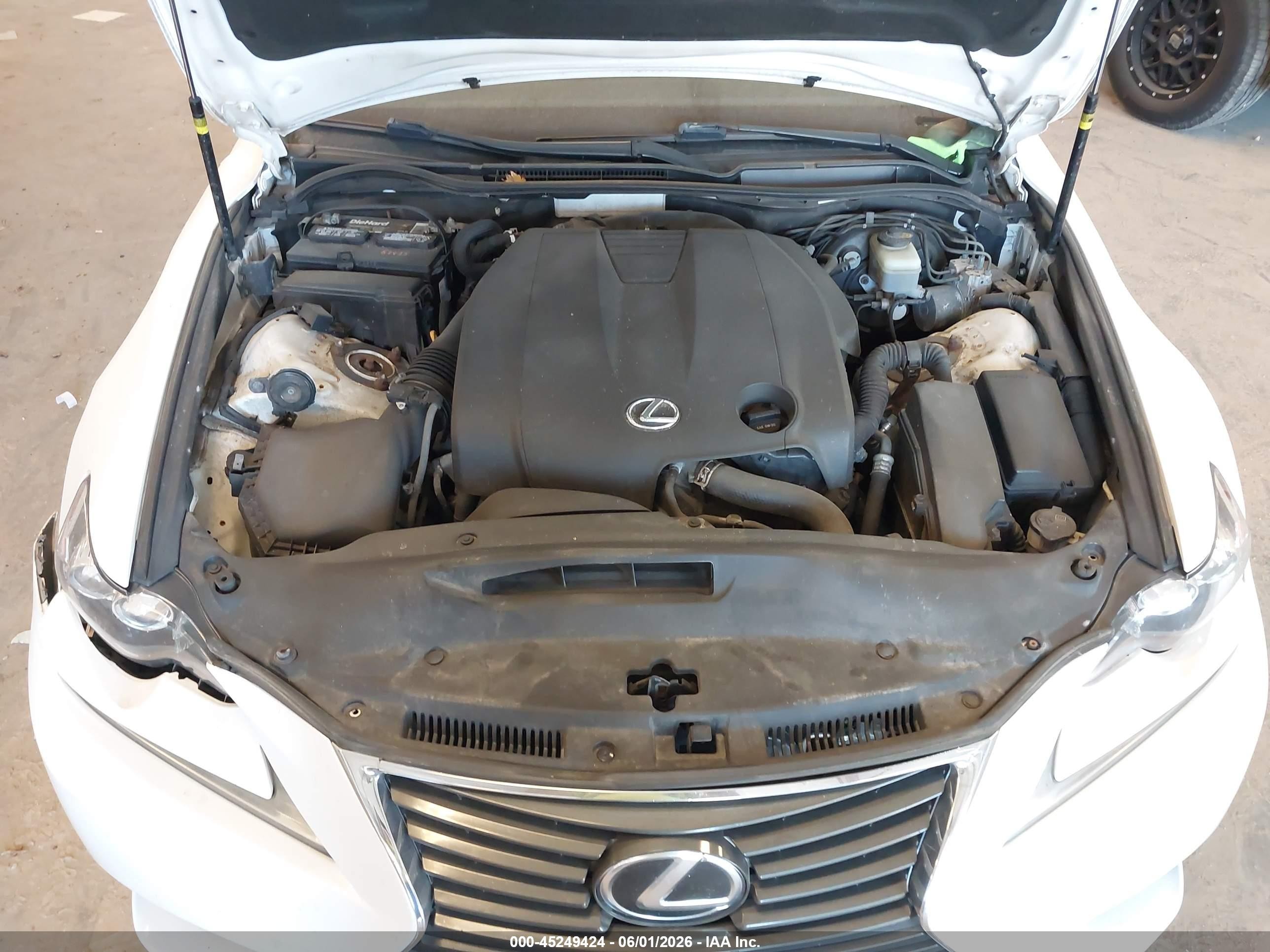 2014 Lexus Is 250   White vin: JTHCF1D24E5010178
