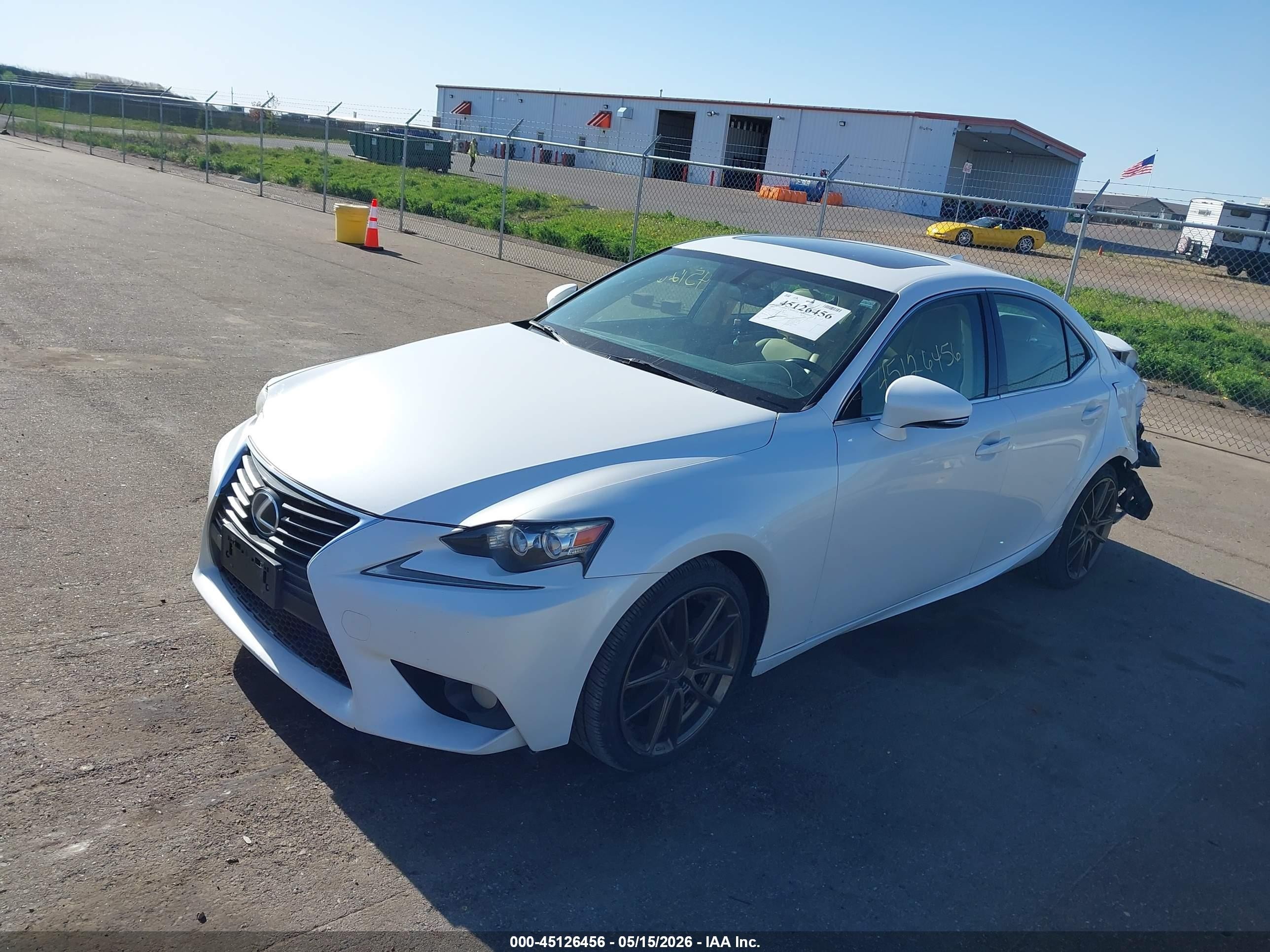 2014 Lexus Is 250   White vin: JTHCF1D24E5013453
