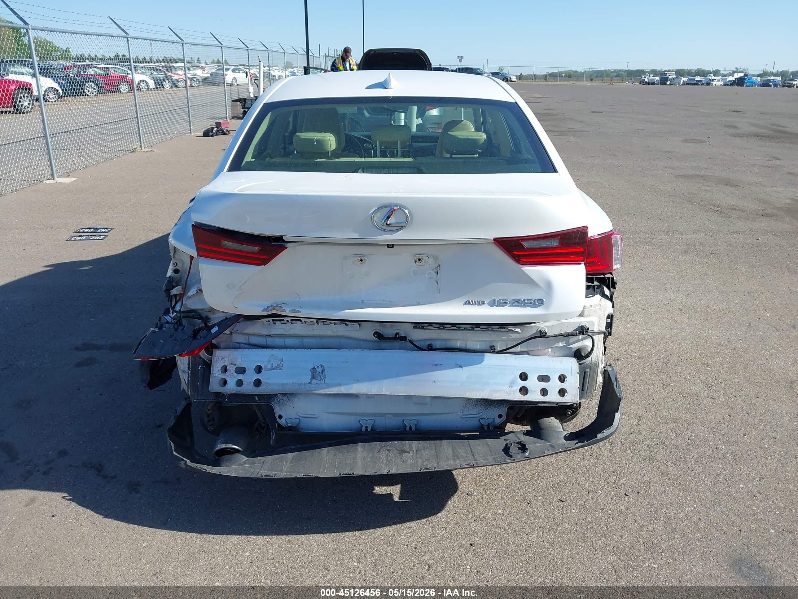 2014 Lexus Is 250   White vin: JTHCF1D24E5013453