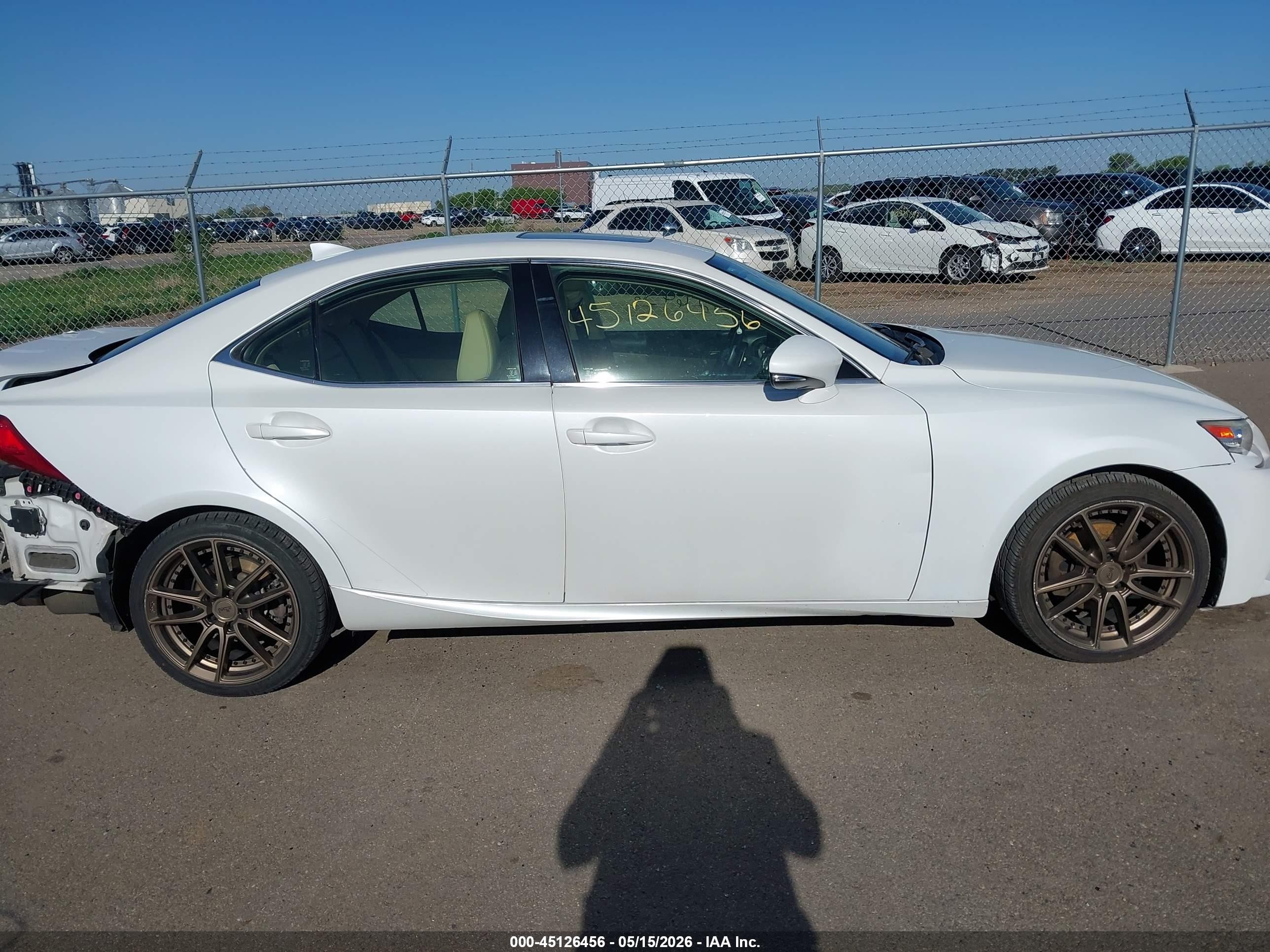 2014 Lexus Is 250   White vin: JTHCF1D24E5013453