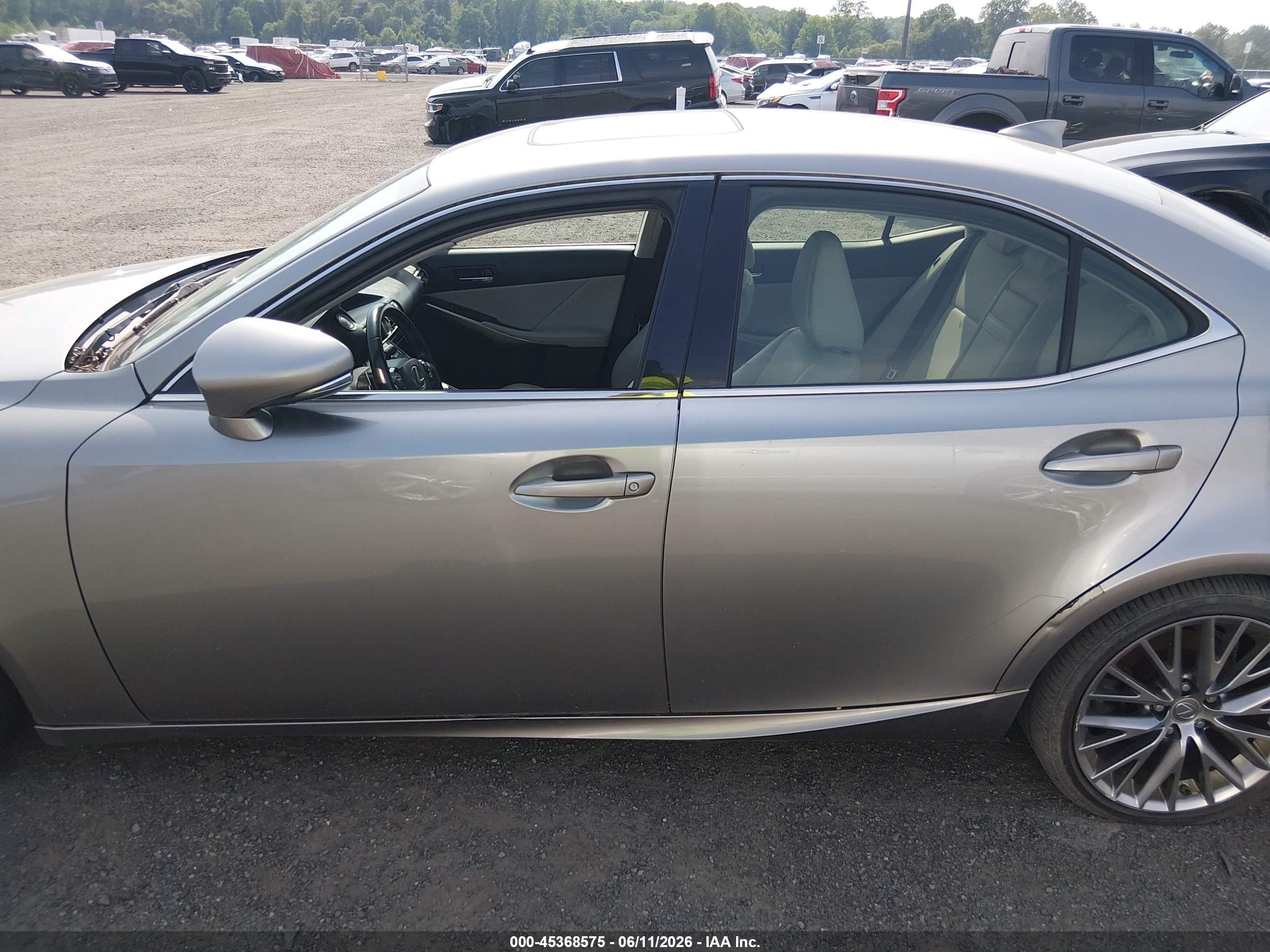 2014 Lexus Is 250   Tan vin: JTHCF1D25E5010934