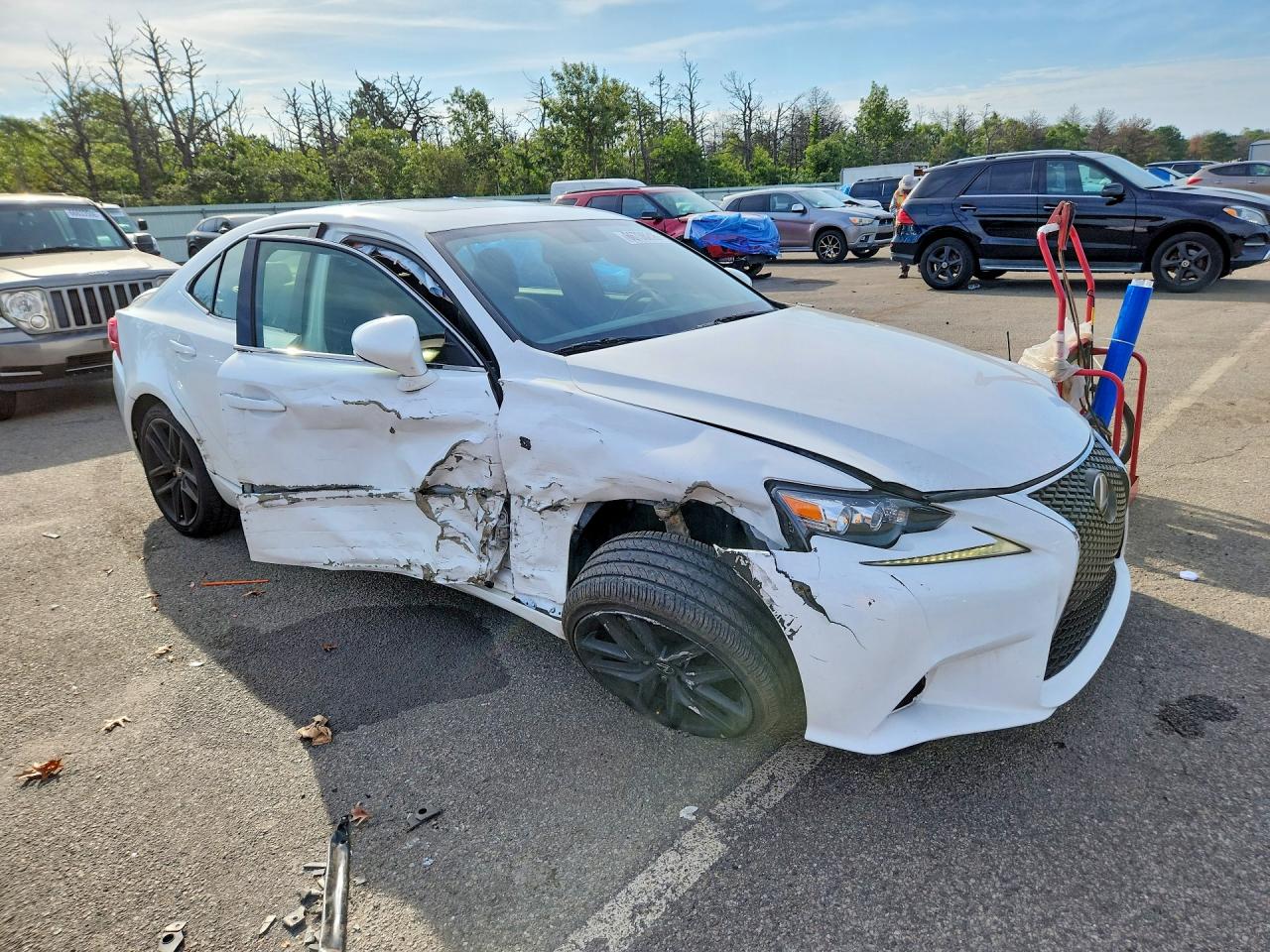 2015 Lexus Is 250 White vin: JTHCF1D25F5015990