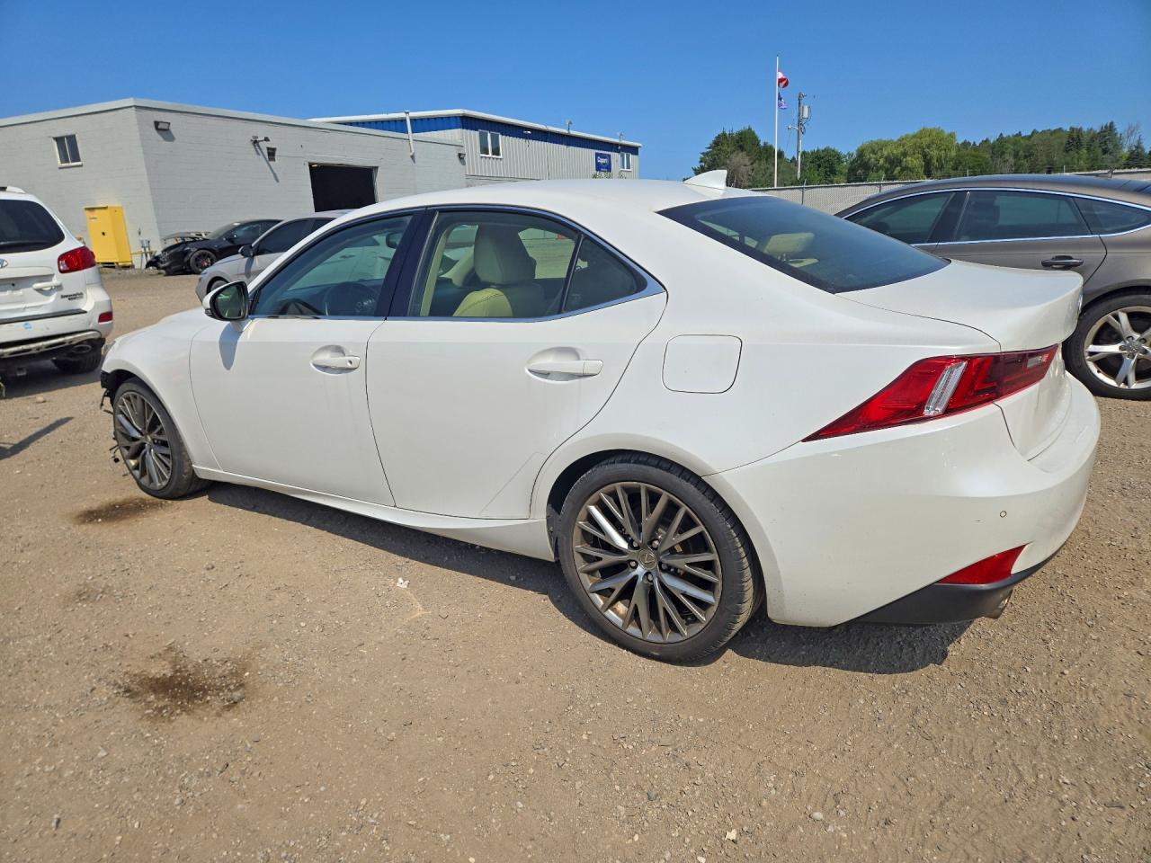 2015 Lexus Is 250 White vin: JTHCF1D25F5016007