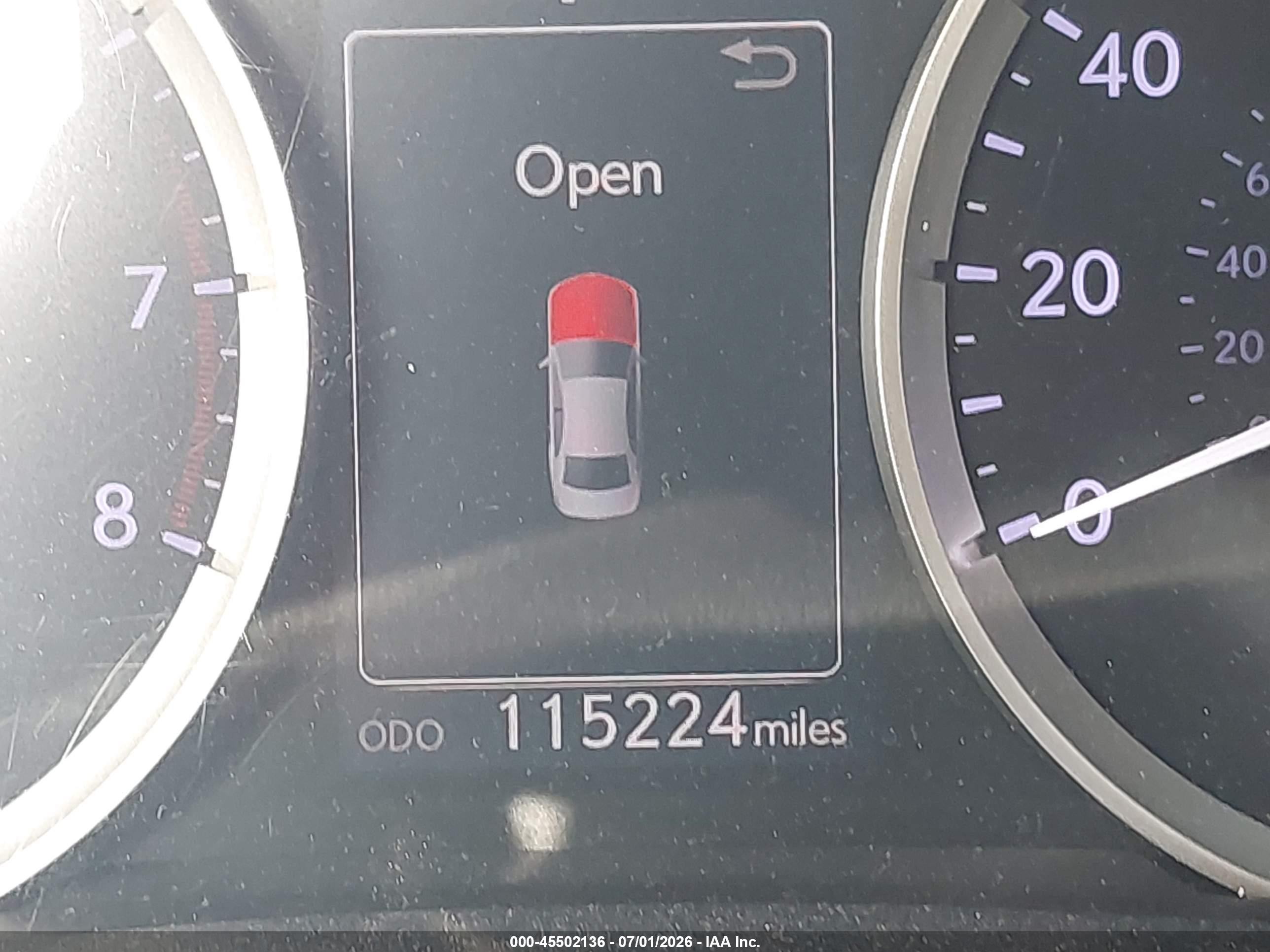 2015 Lexus Is 250   Серый vin: JTHCF1D25F5020591
