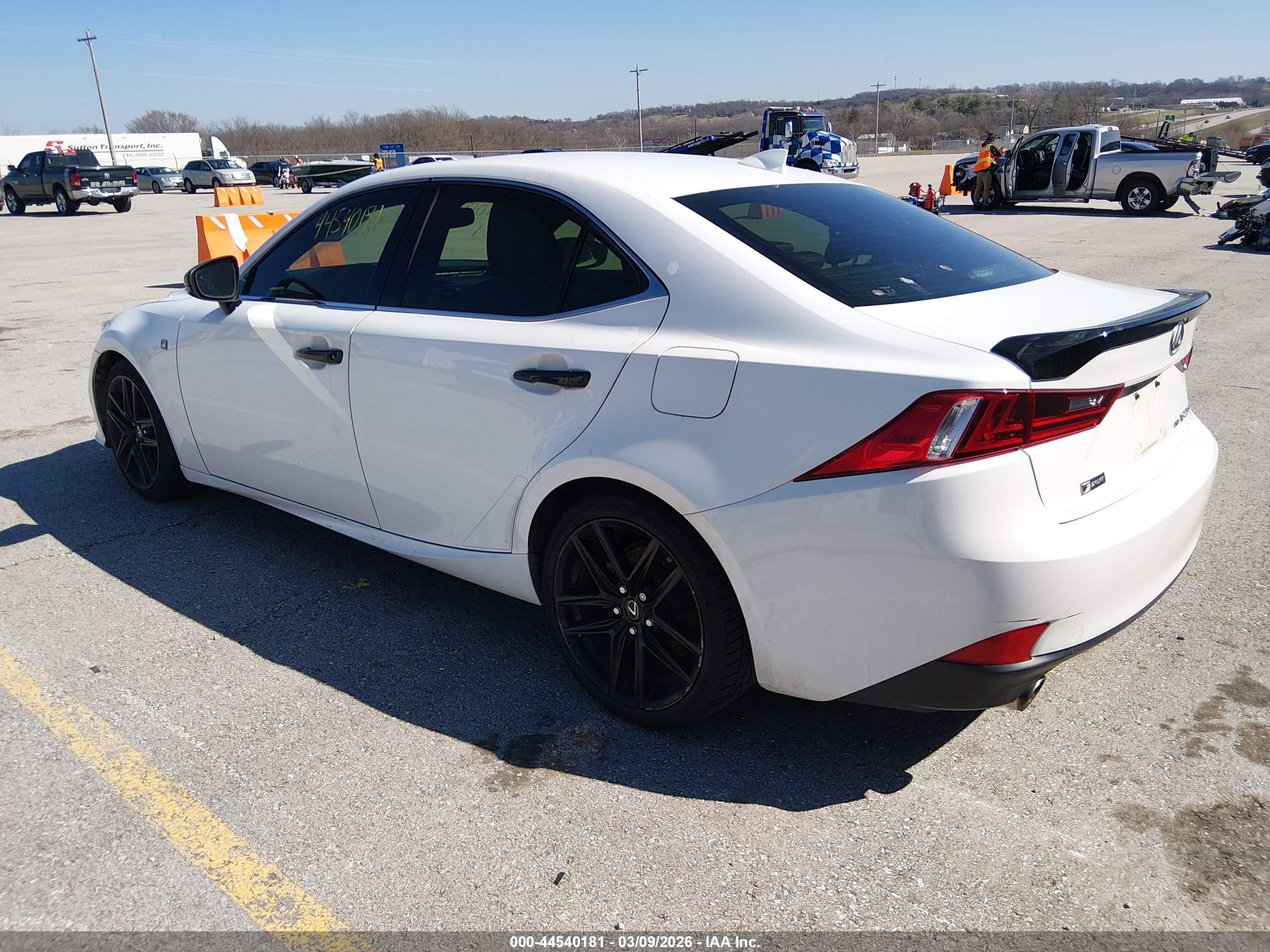2015 Lexus Is 250 Crafted Line White vin: JTHCF1D25F5023409