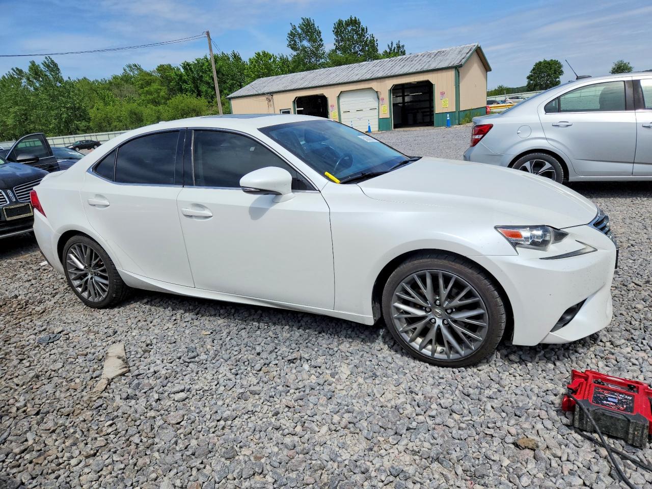 2015 Lexus Is 250 White vin: JTHCF1D26F5023001