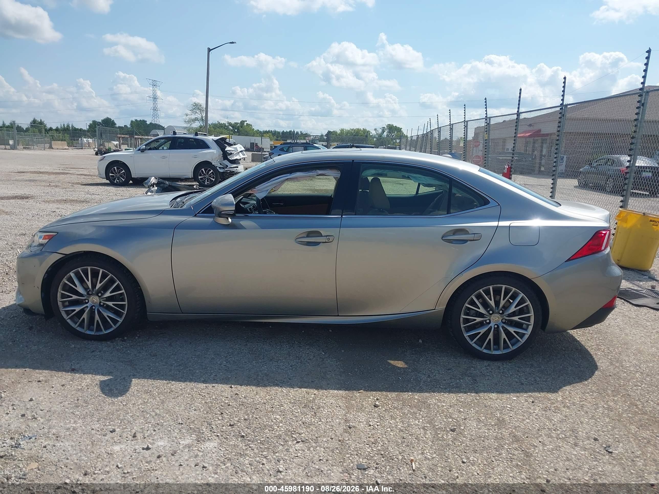 2014 Lexus Is 250   Серебряный vin: JTHCF1D27E5011809