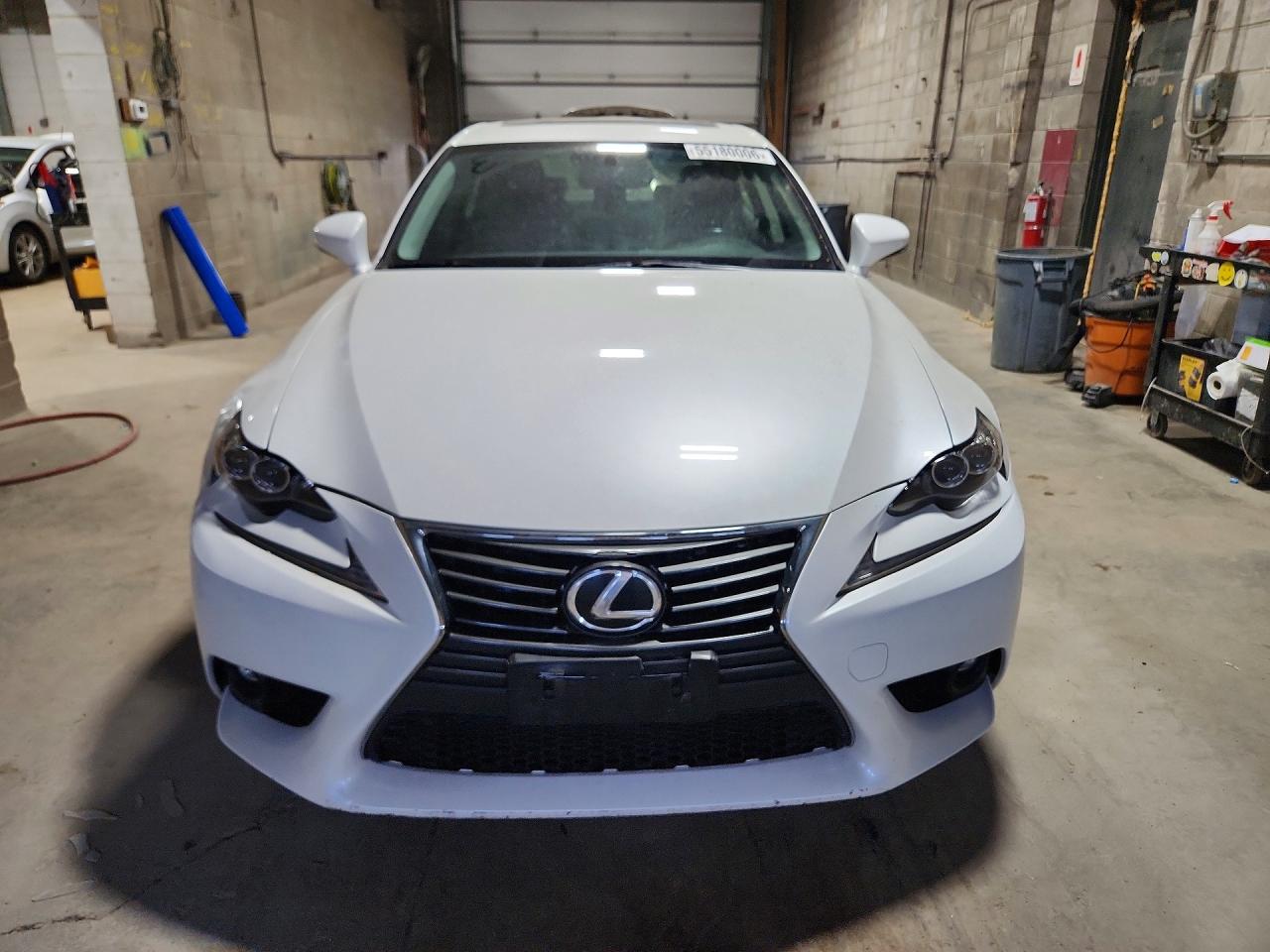 2015 Lexus Is 250 White vin: JTHCF1D27F5020950