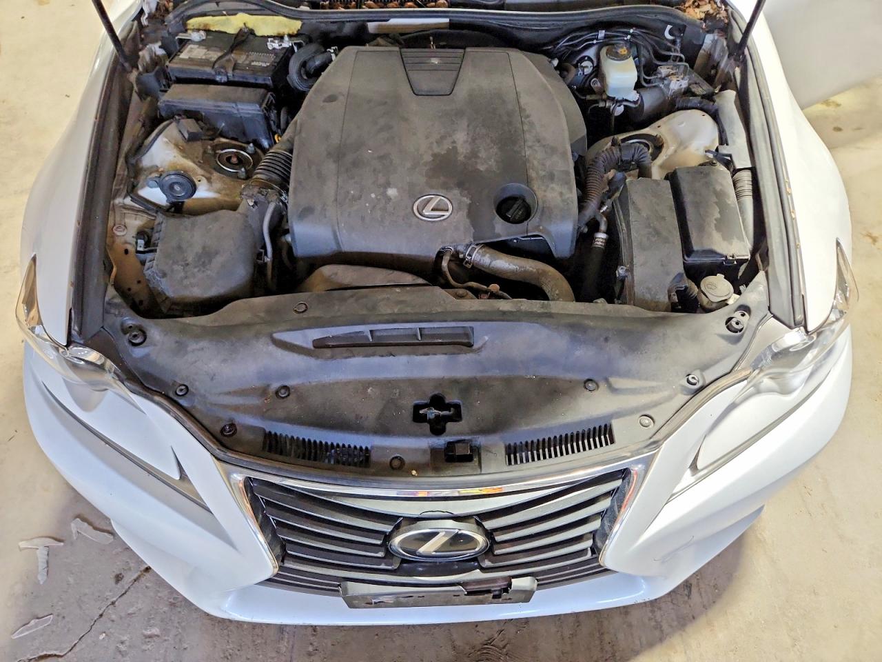 2015 Lexus Is 250 White vin: JTHCF1D27F5020950