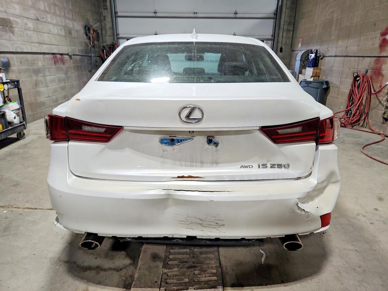 2015 Lexus Is 250 White vin: JTHCF1D27F5020950