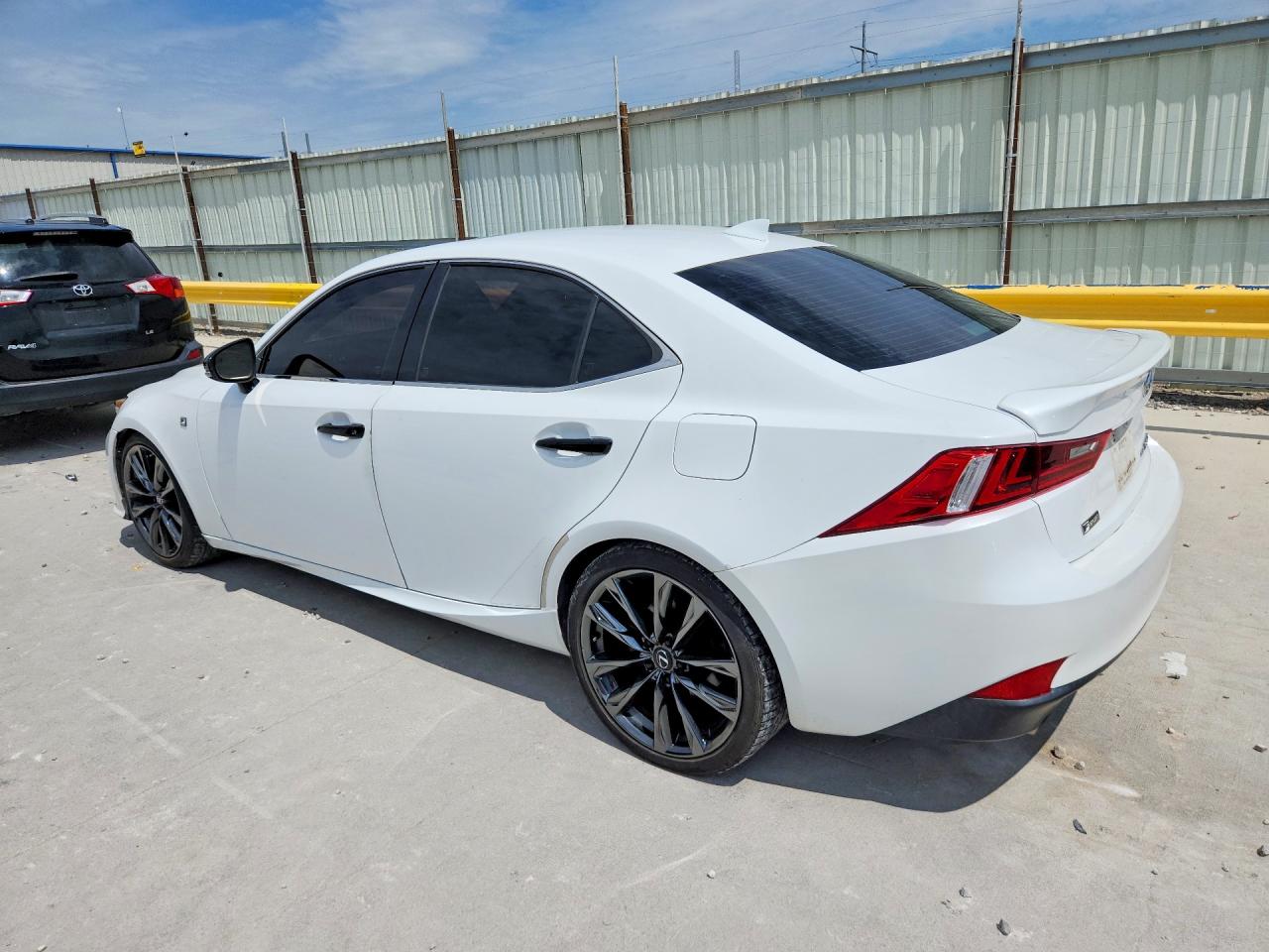2015 Lexus Is 250 White vin: JTHCF1D27F5024416