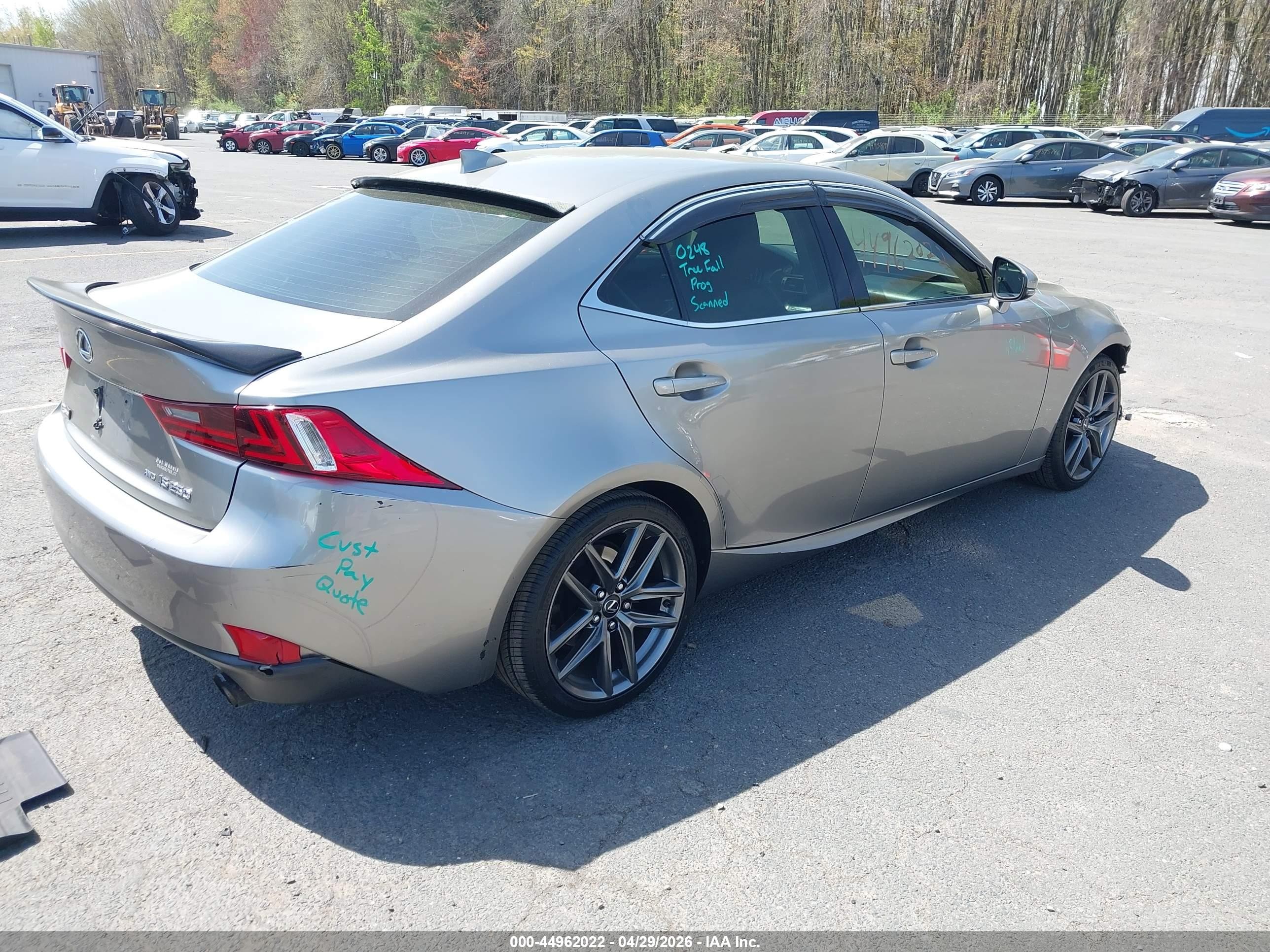 2014 Lexus Is 250   Beige vin: JTHCF1D28E5005744