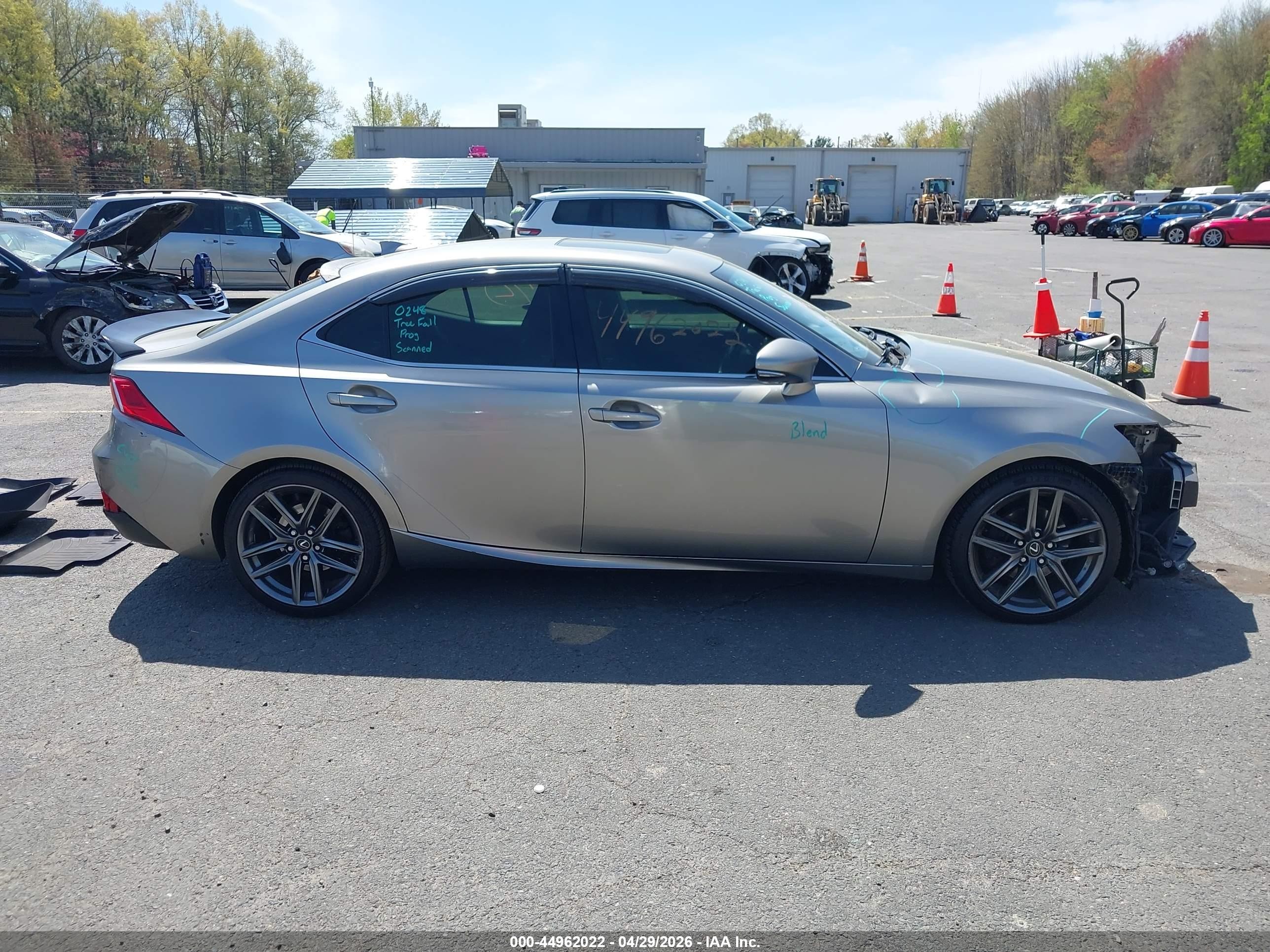 2014 Lexus Is 250   Beige vin: JTHCF1D28E5005744