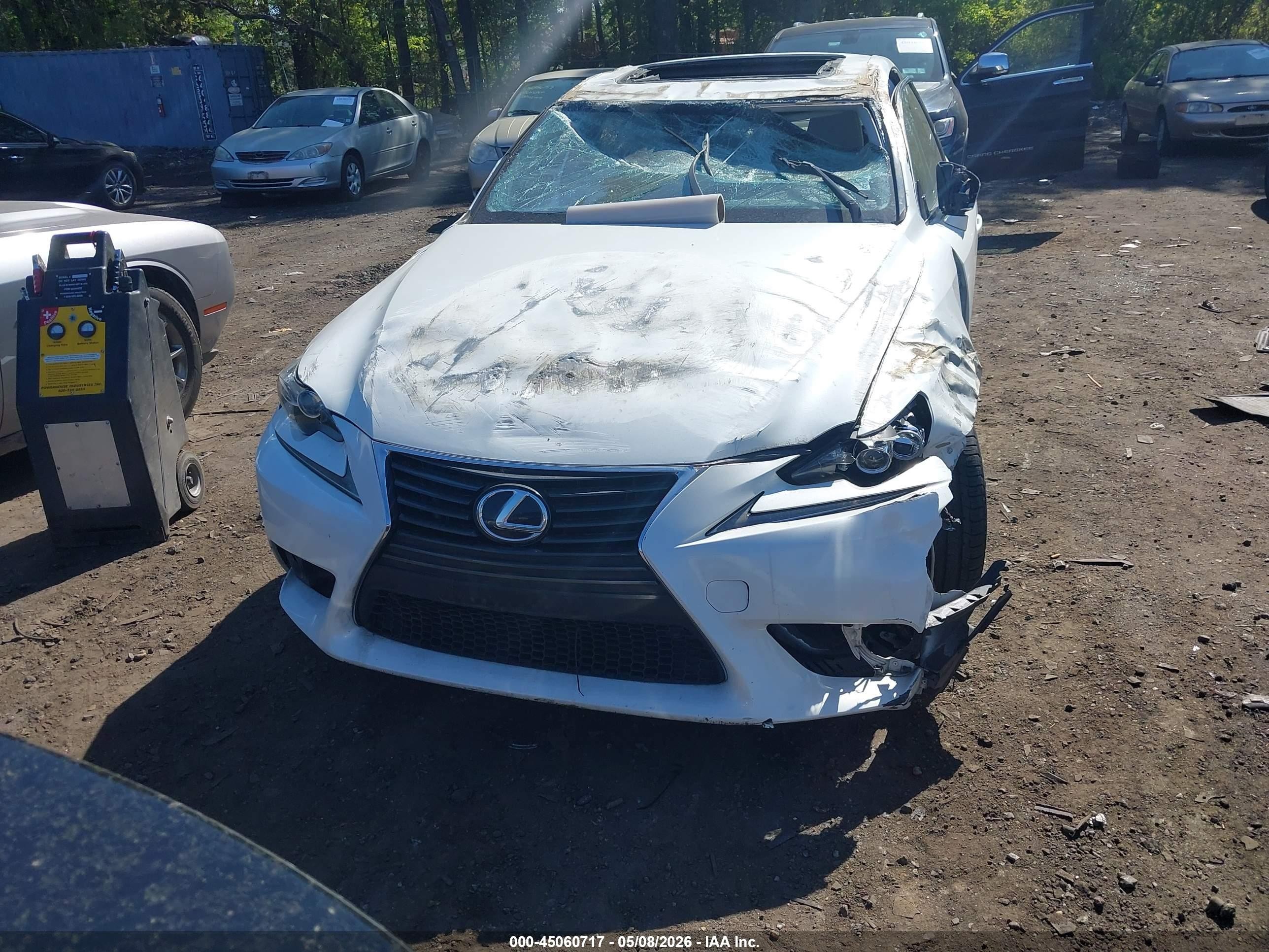 2014 Lexus Is 250   White vin: JTHCF1D28E5011639
