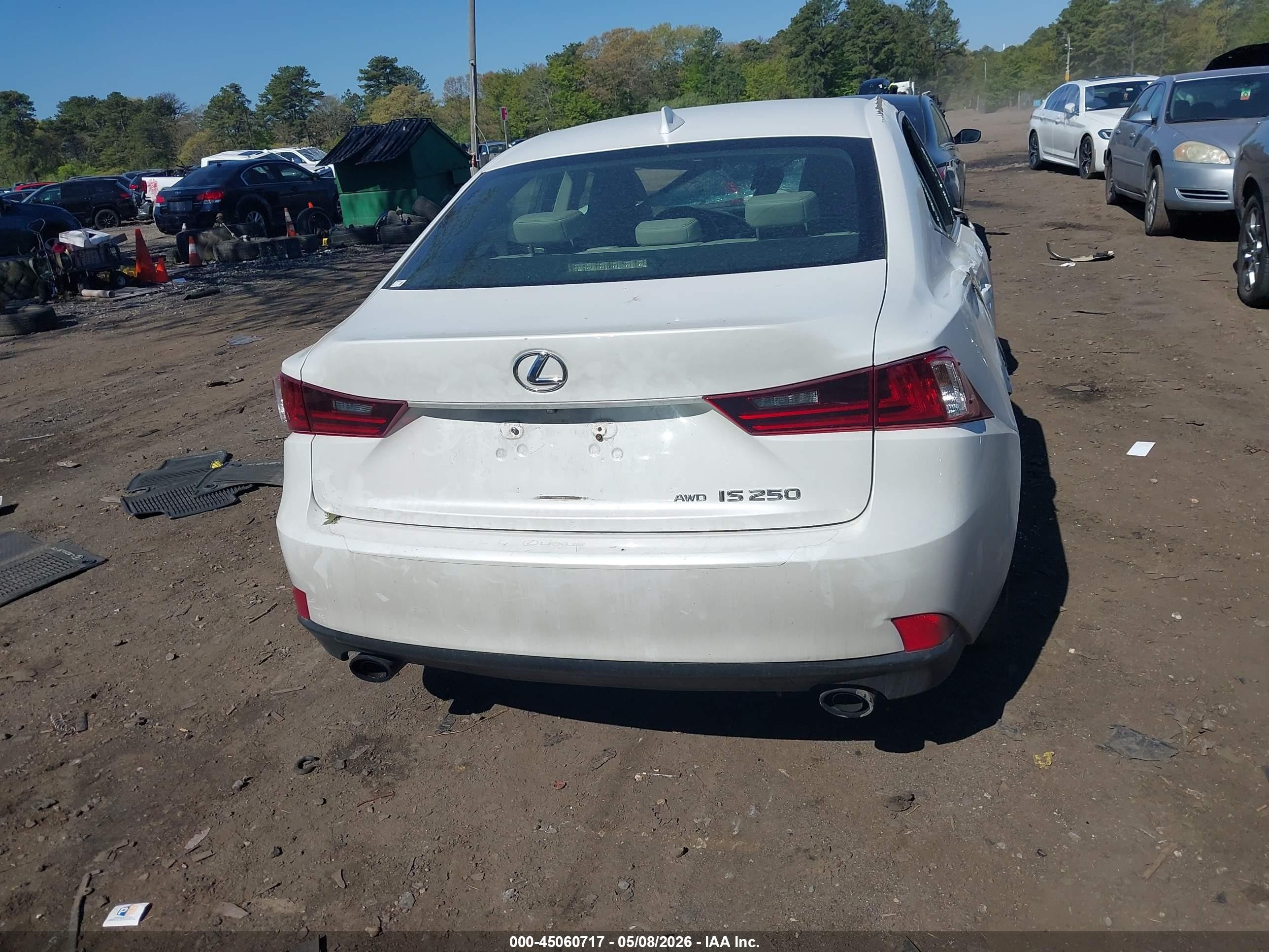 2014 Lexus Is 250   White vin: JTHCF1D28E5011639