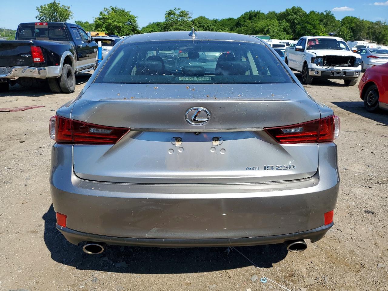 2015 Lexus Is 250 Серебряный vin: JTHCF1D28F5018236