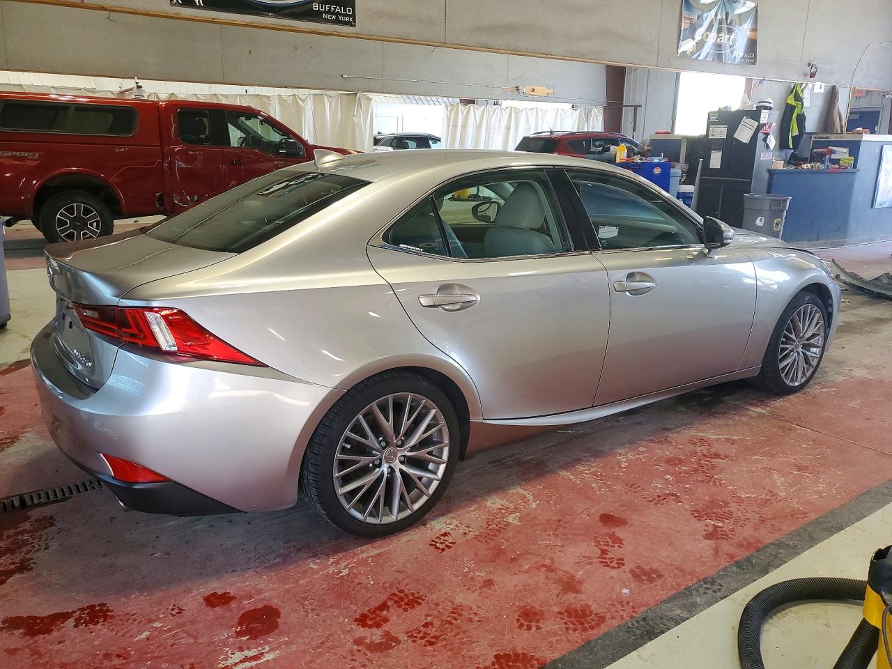 2015 Lexus Is 250 Tan vin: JTHCF1D28F5018320