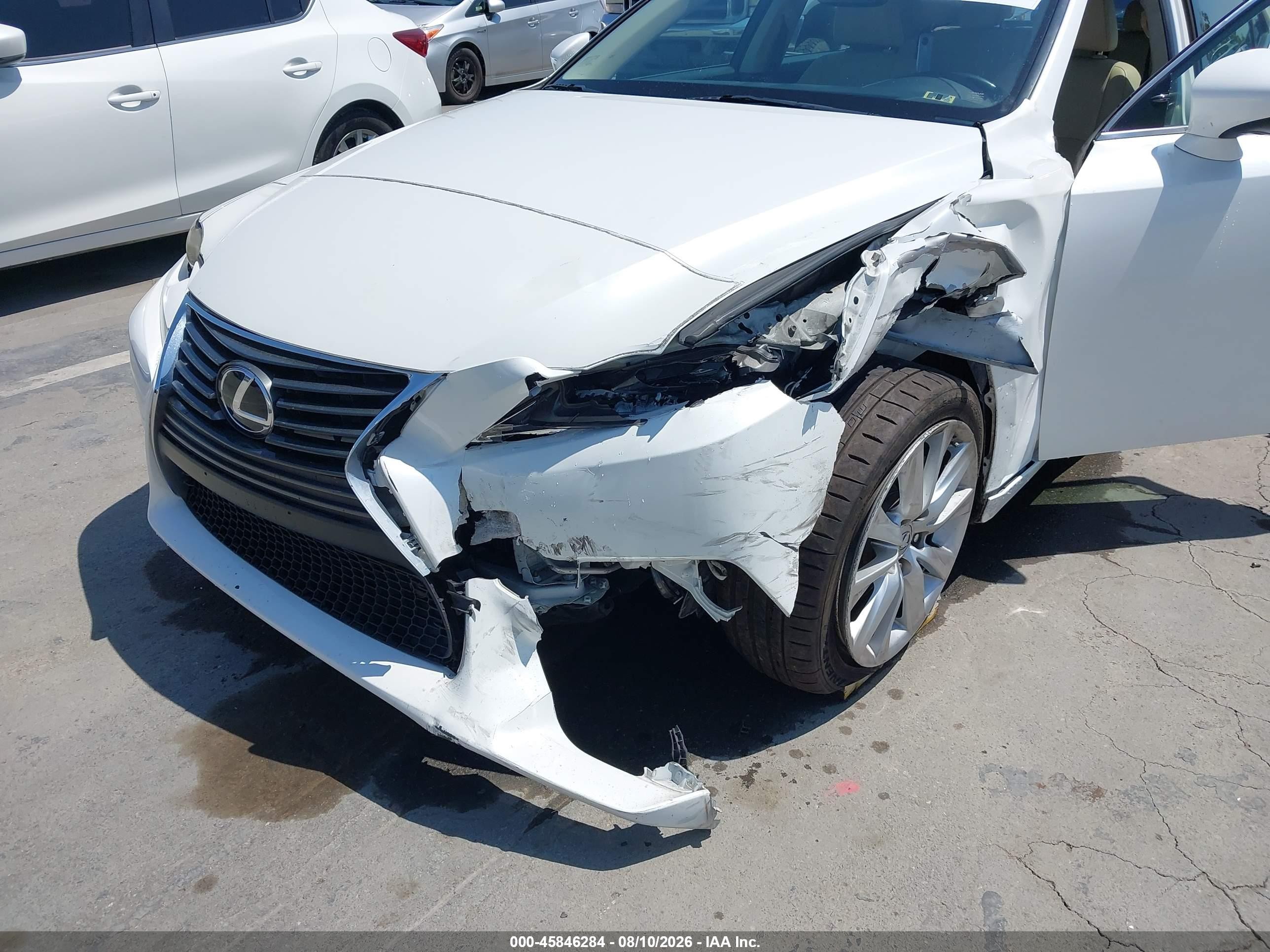 2015 Lexus Is 250   White vin: JTHCF1D28F5019385