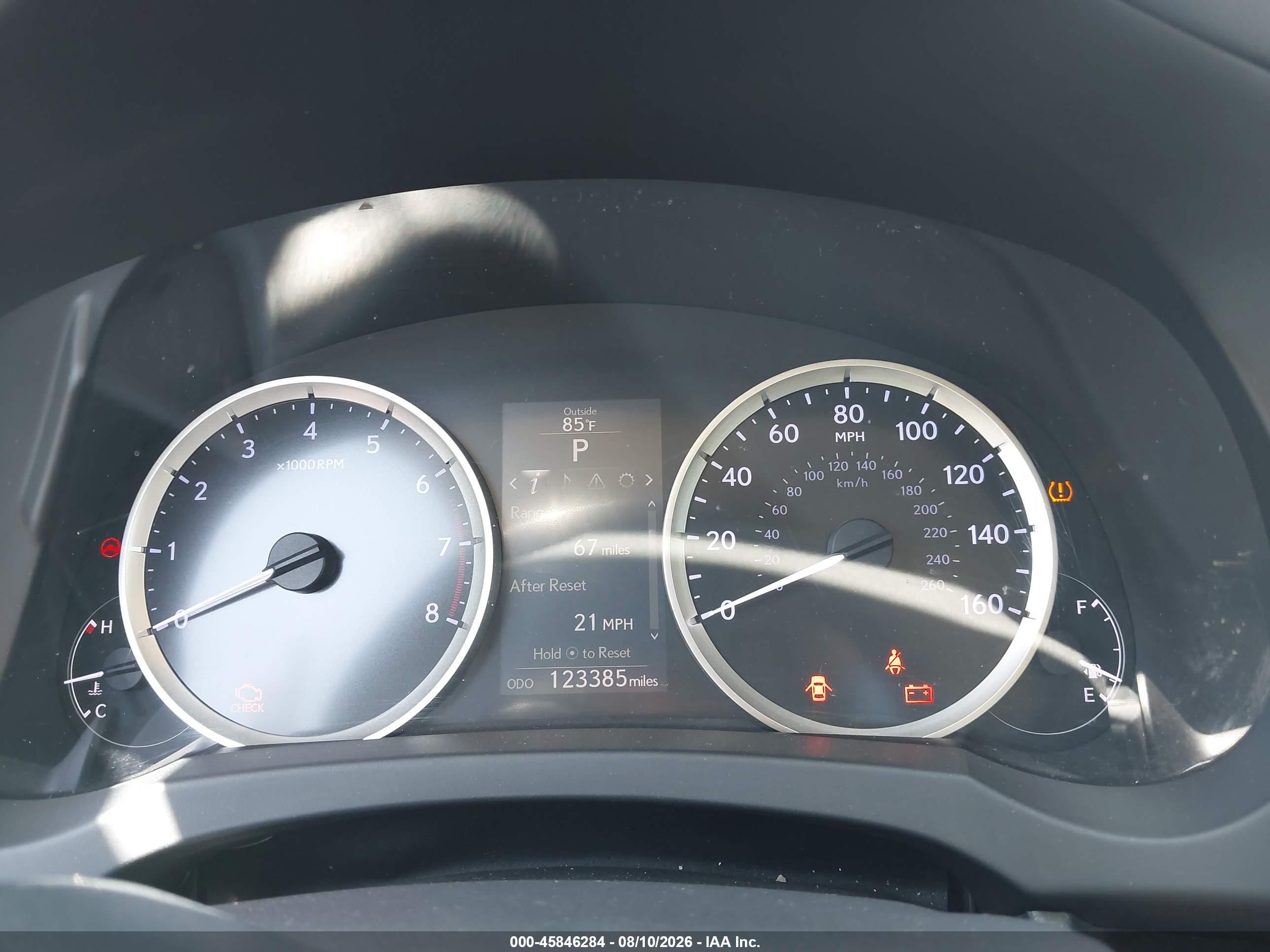 2015 Lexus Is 250   White vin: JTHCF1D28F5019385