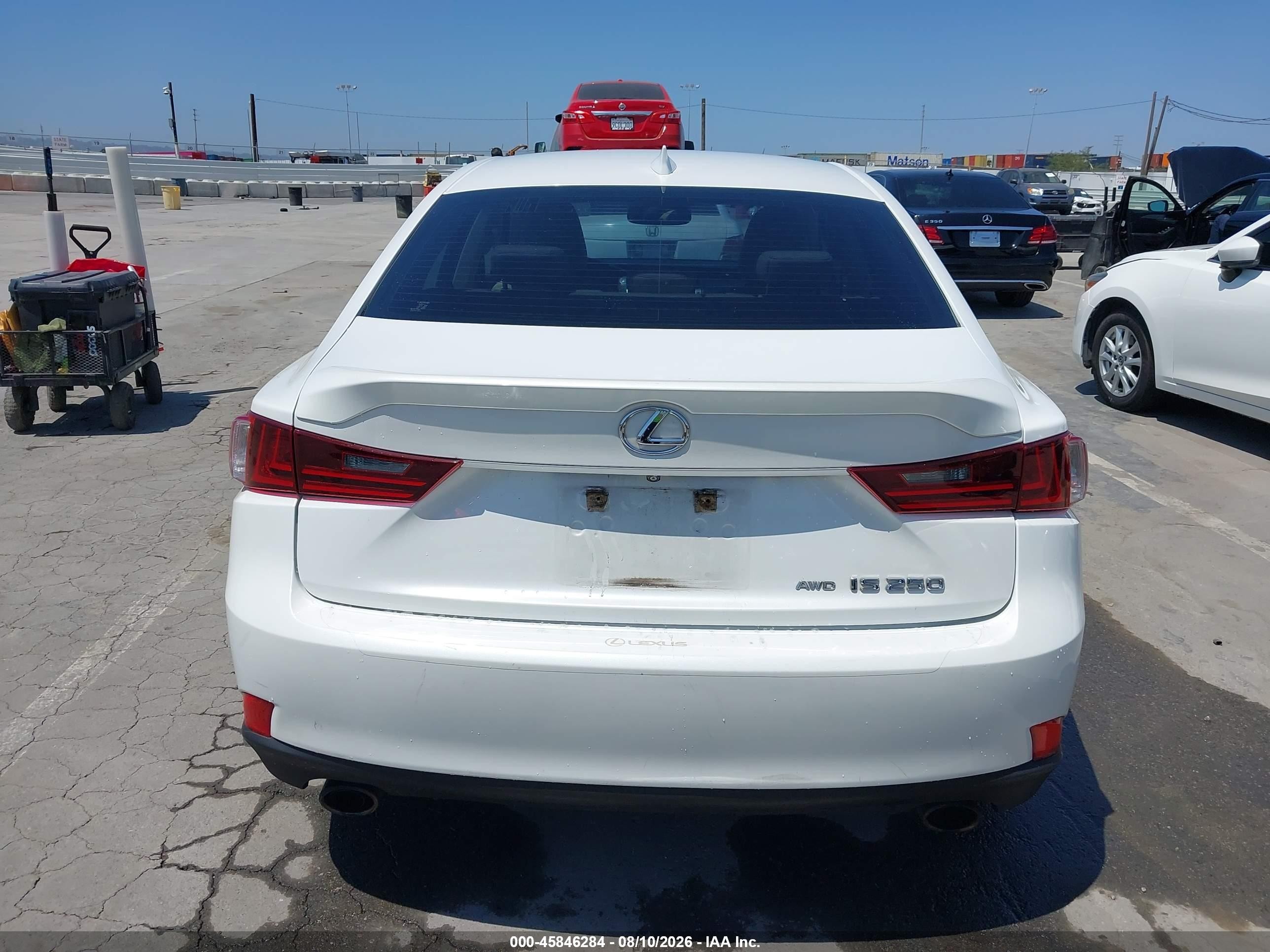 2015 Lexus Is 250   White vin: JTHCF1D28F5019385