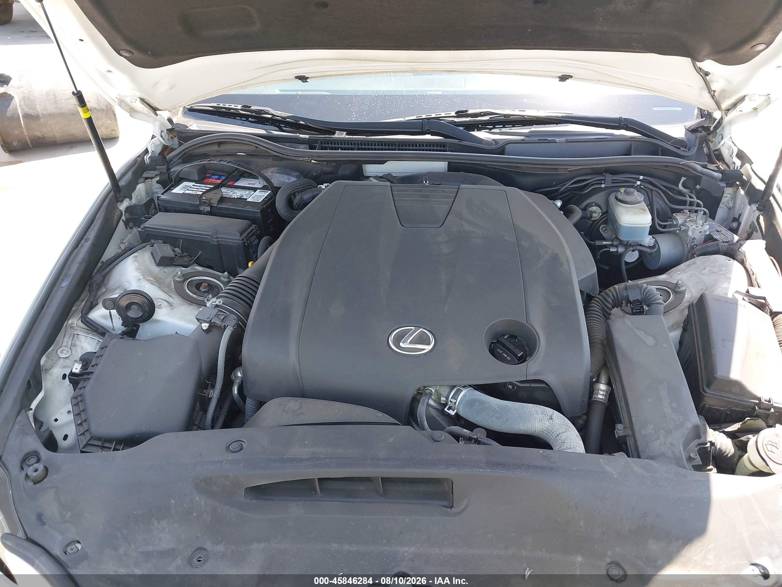 2015 Lexus Is 250   White vin: JTHCF1D28F5019385