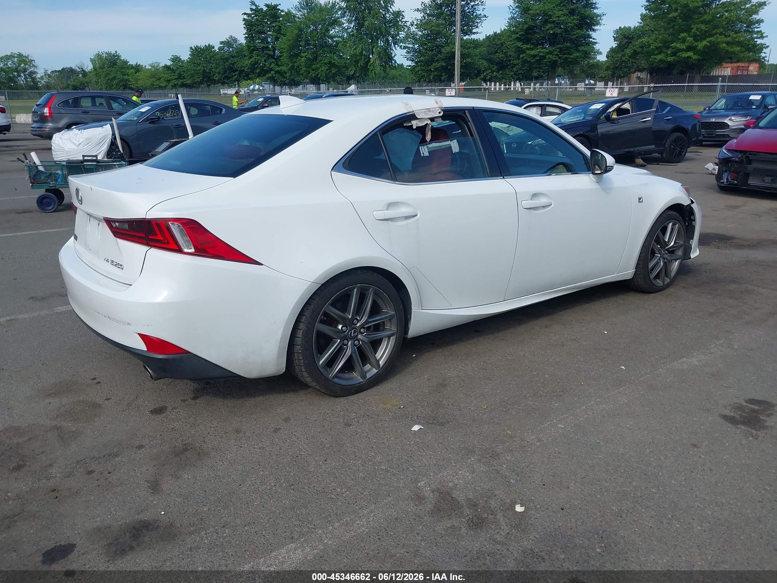 2015 Lexus Is 250   White vin: JTHCF1D28F5029091
