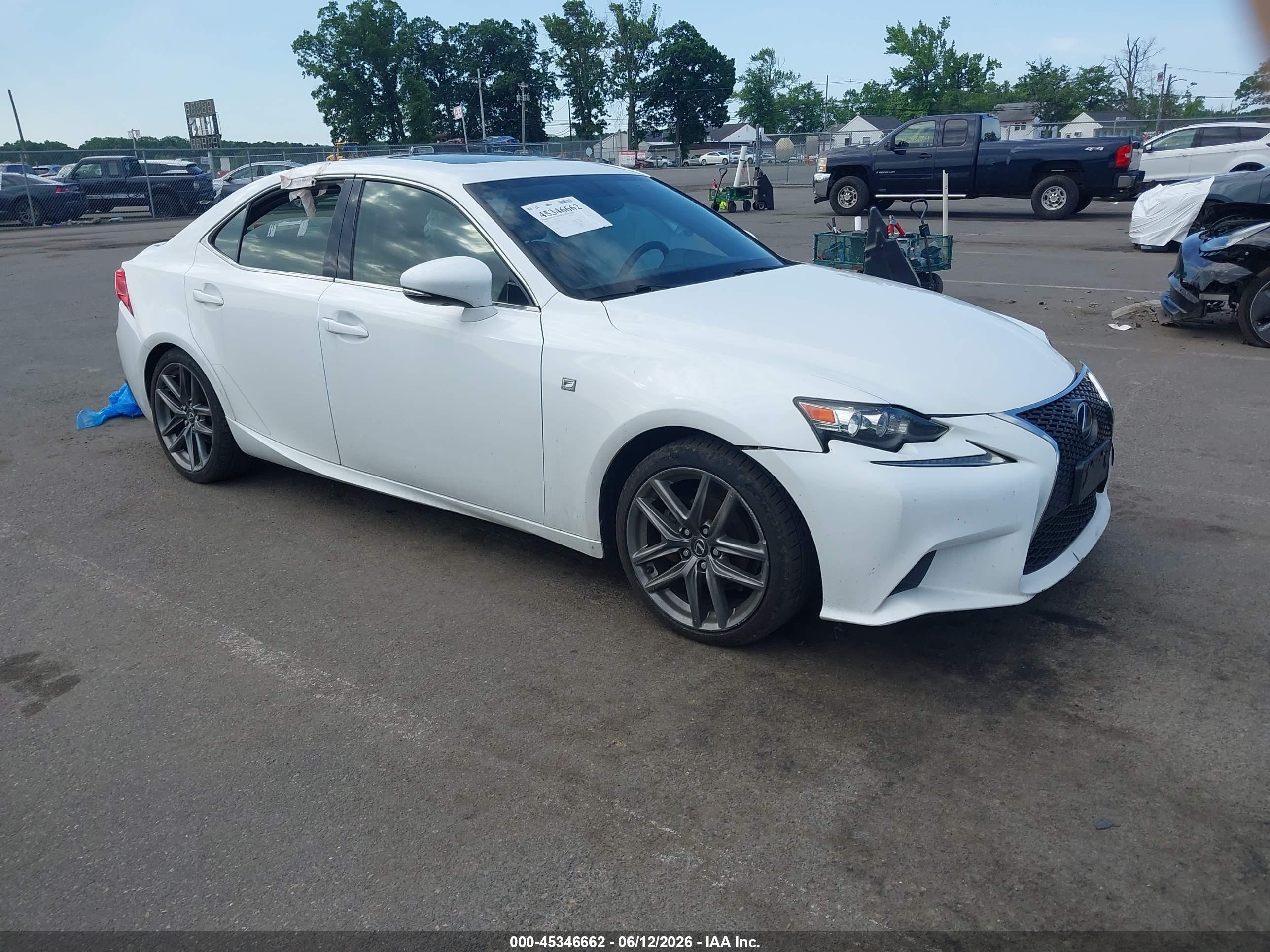 2015 Lexus Is 250   White vin: JTHCF1D28F5029091