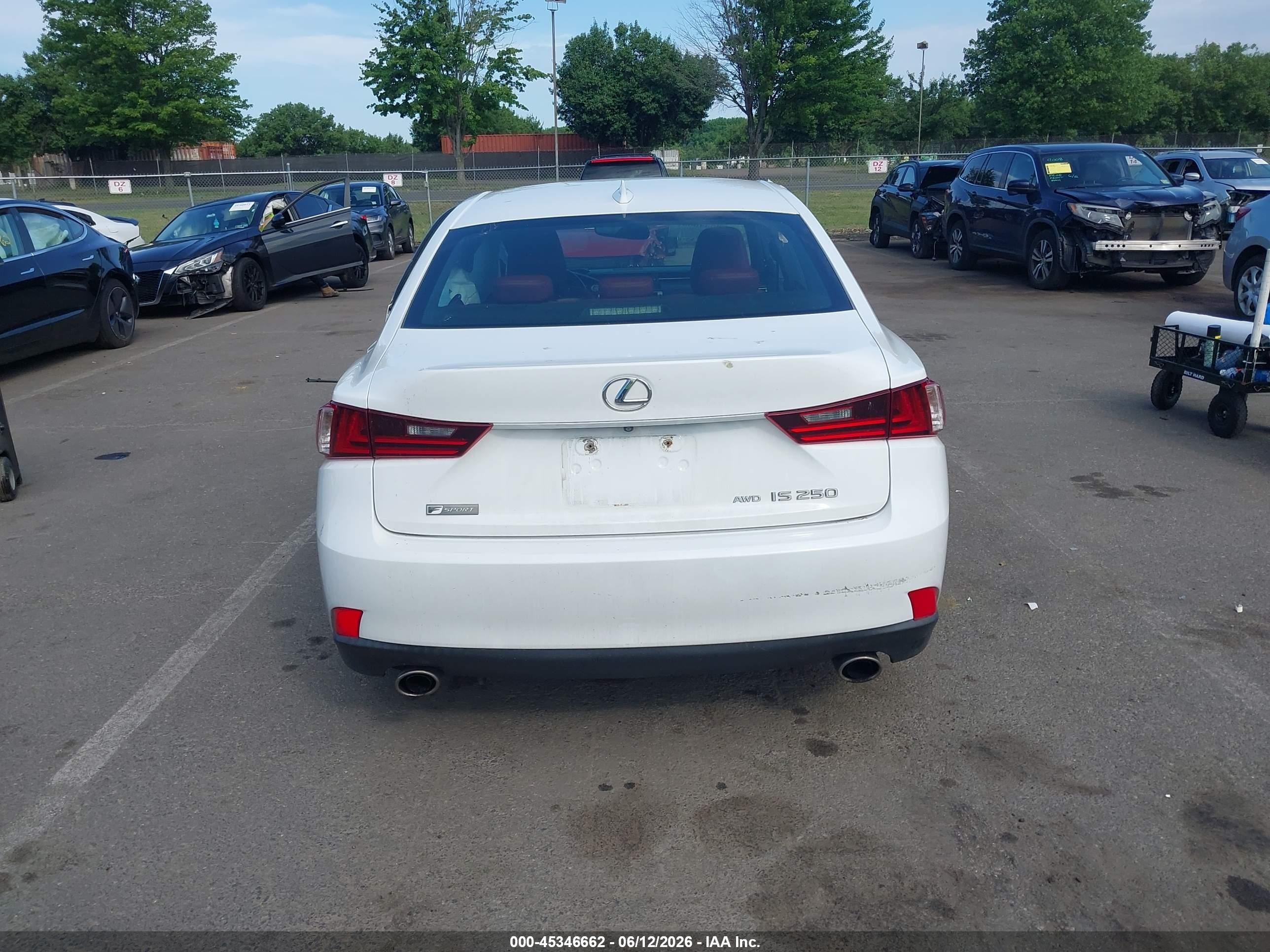 2015 Lexus Is 250   White vin: JTHCF1D28F5029091