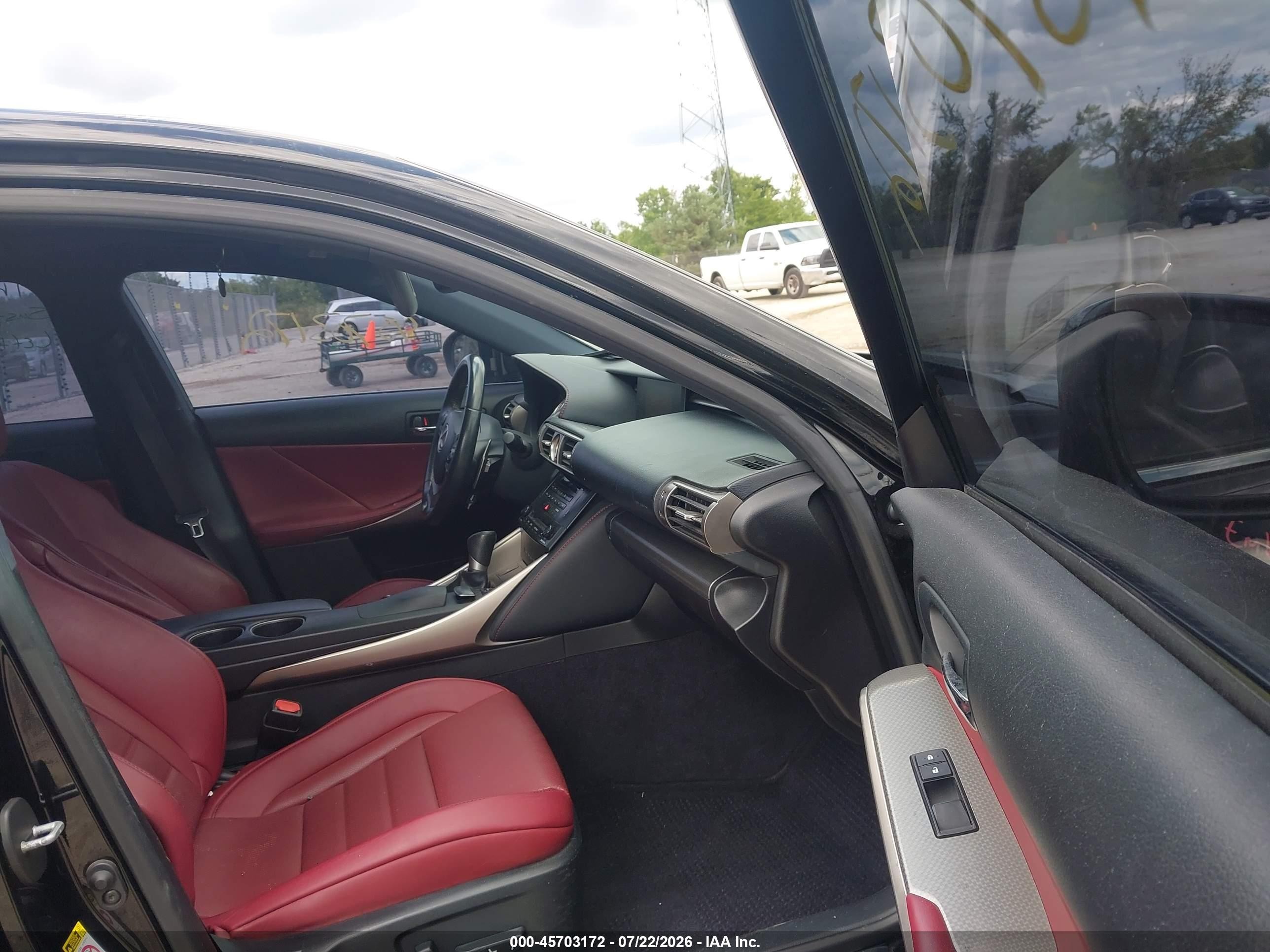 2014 Lexus Is 250   Черный vin: JTHCF1D29E5009740