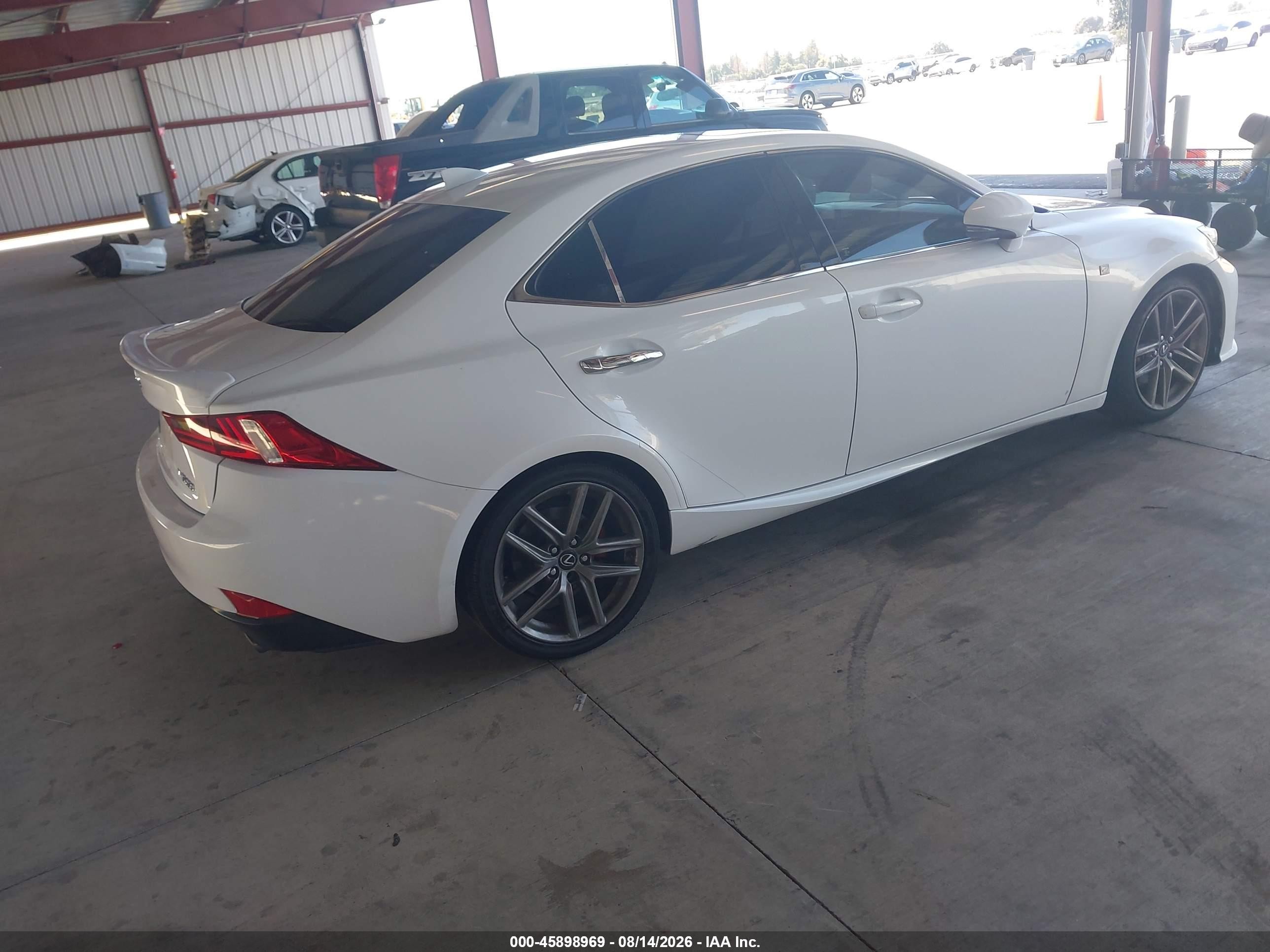 2015 Lexus Is 250   White vin: JTHCF1D29F5019136