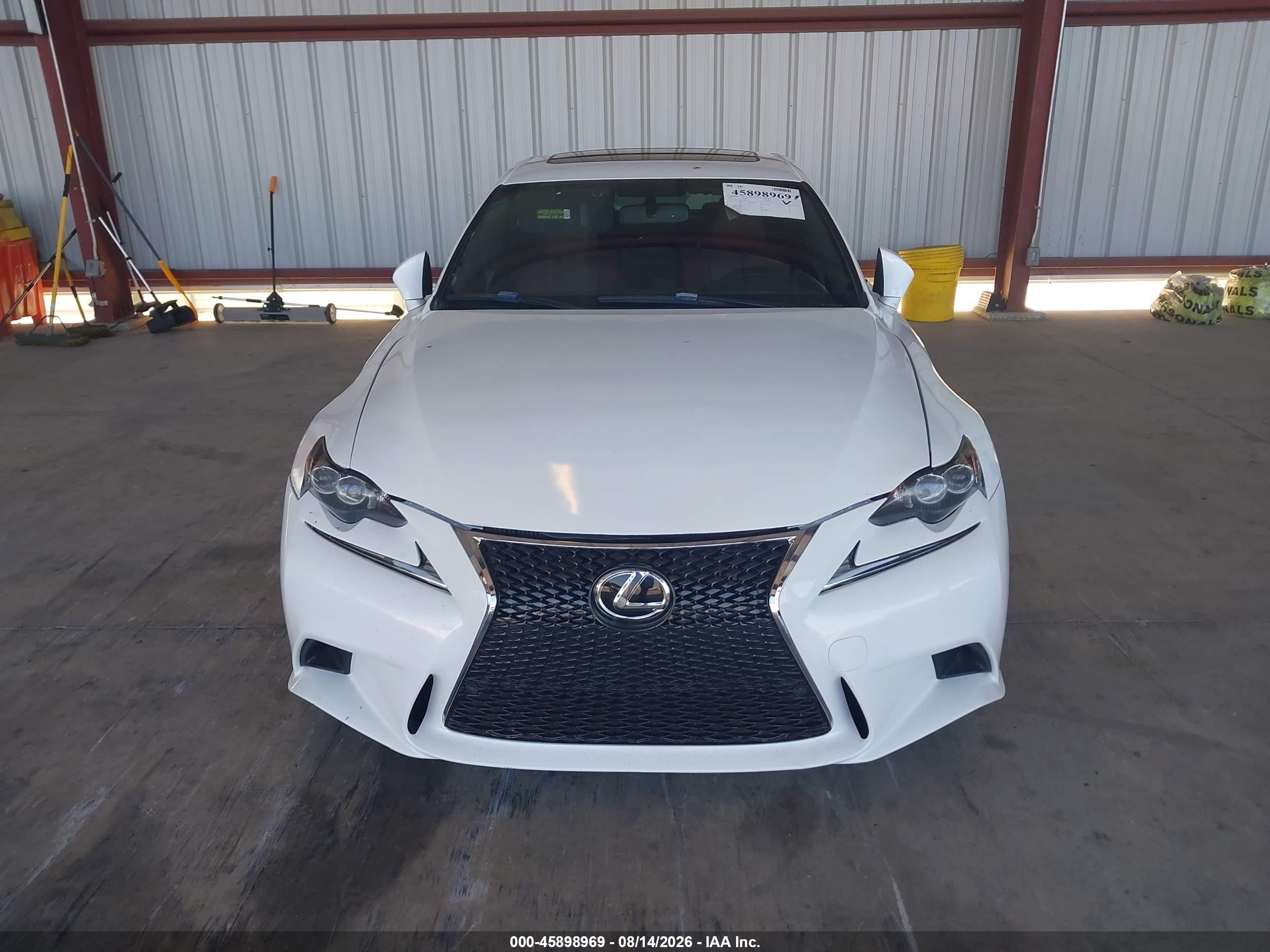 2015 Lexus Is 250   White vin: JTHCF1D29F5019136
