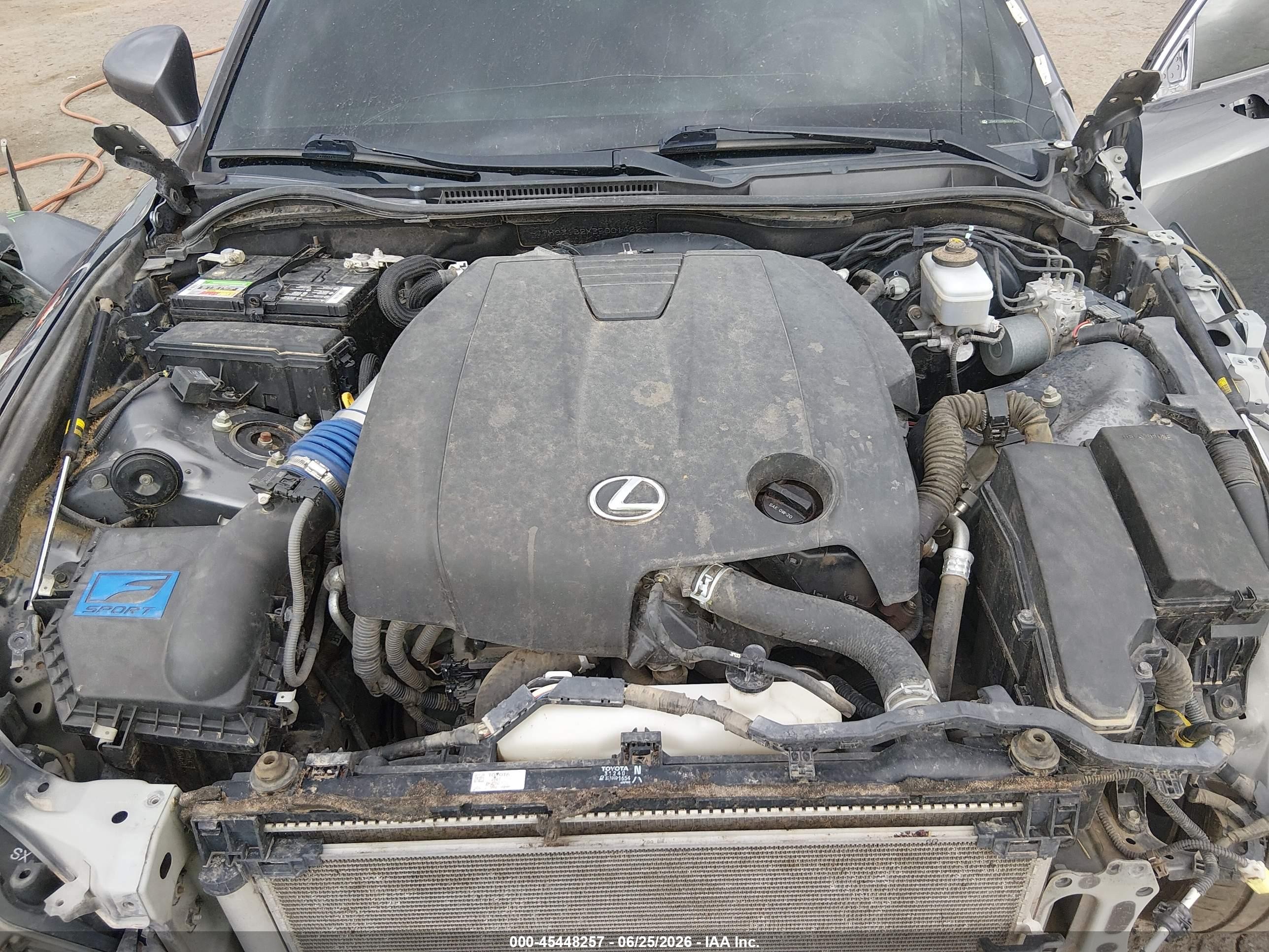 2014 Lexus Is 250   Серый vin: JTHCF1D2XE5001422