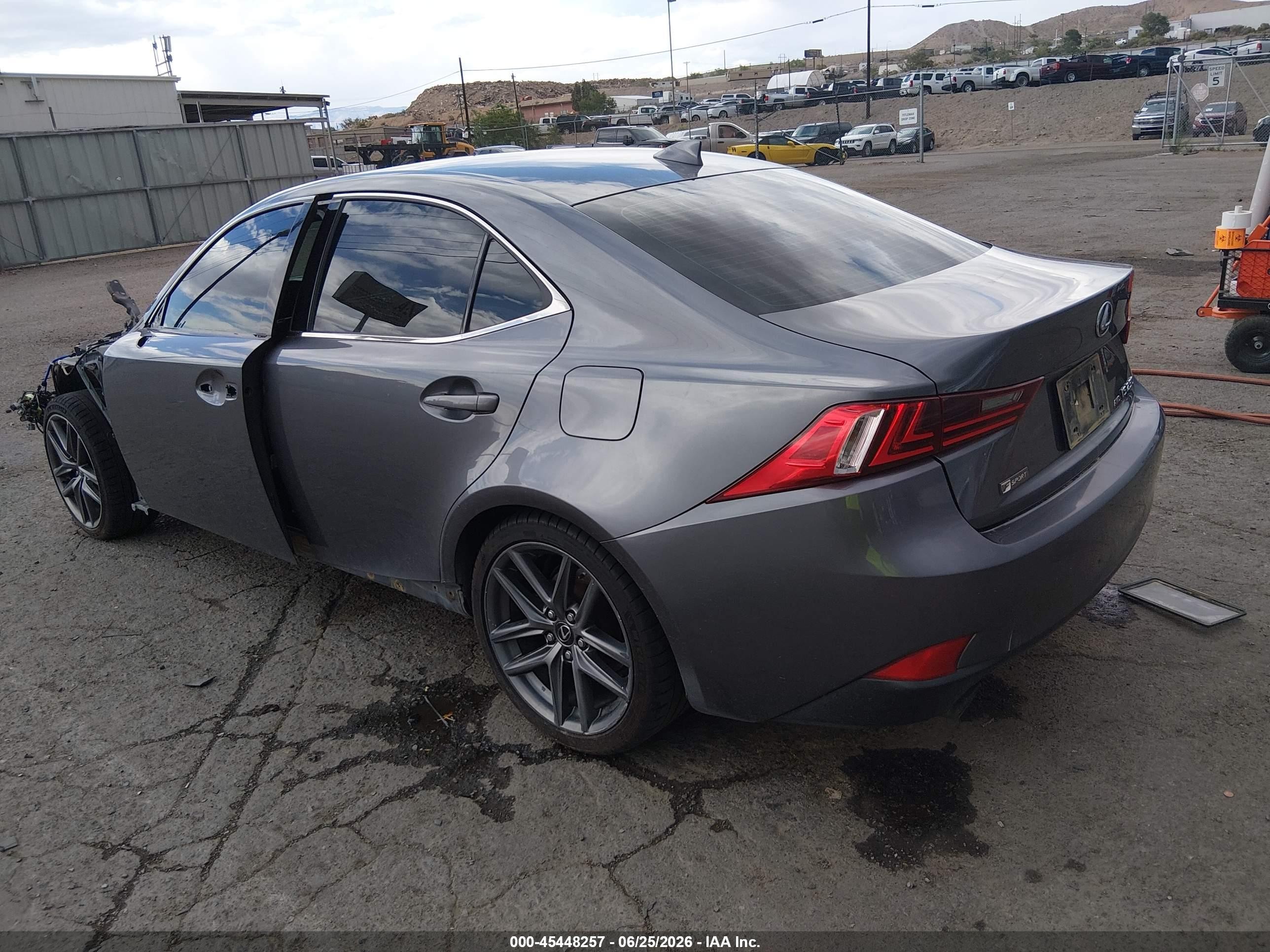 2014 Lexus Is 250   Серый vin: JTHCF1D2XE5001422