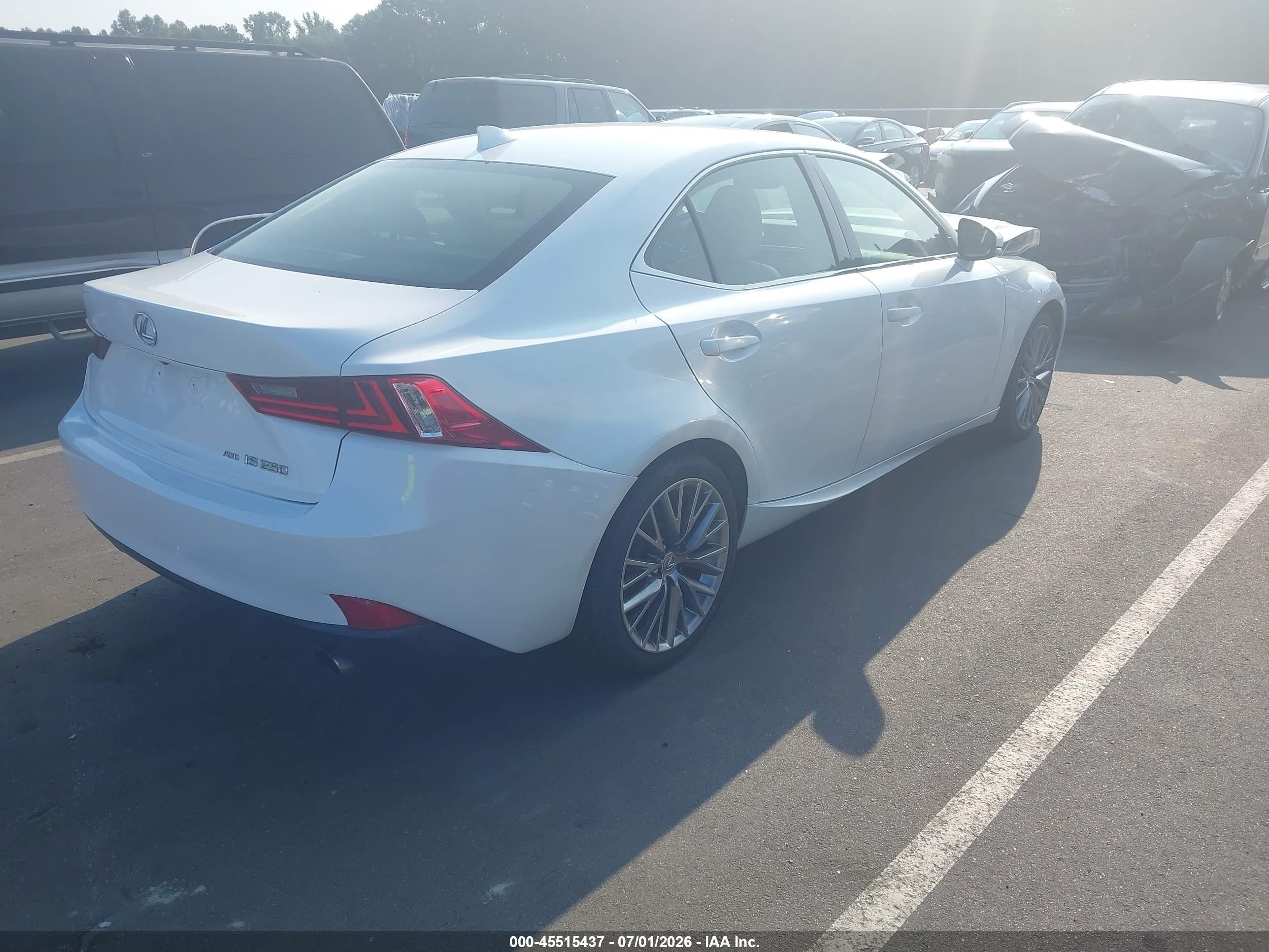 2014 Lexus Is 250   White vin: JTHCF1D2XE5007110