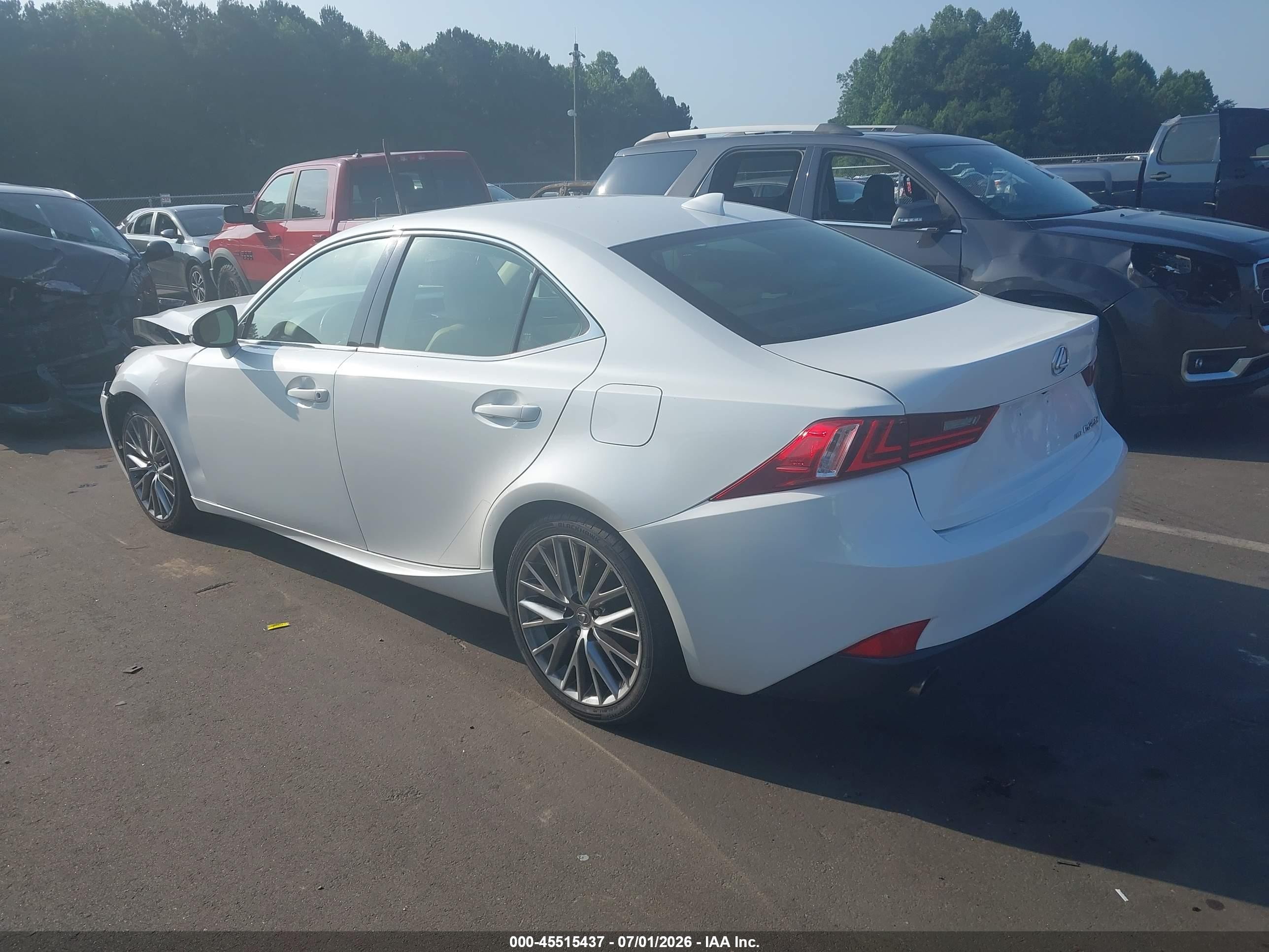 2014 Lexus Is 250   White vin: JTHCF1D2XE5007110