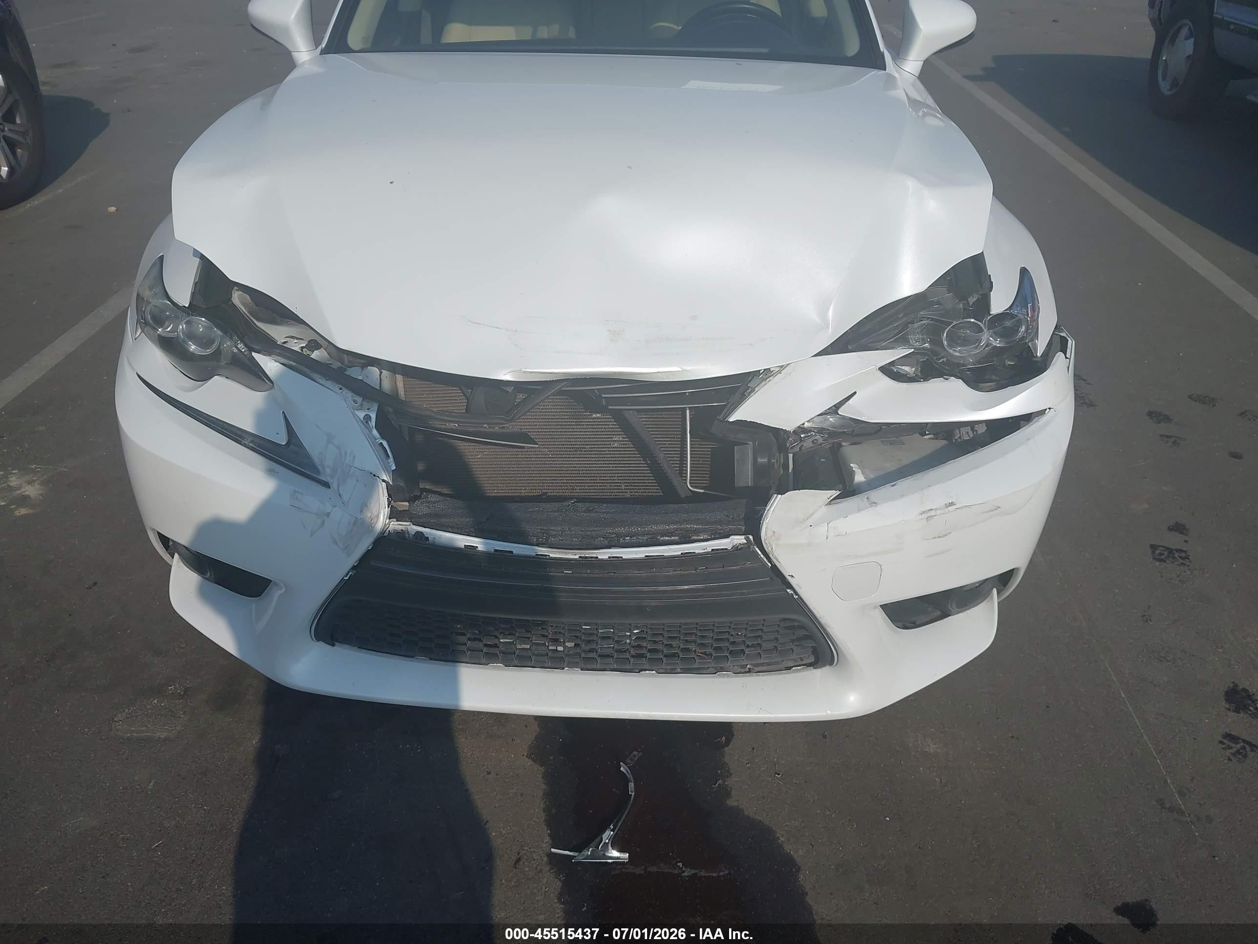 2014 Lexus Is 250   White vin: JTHCF1D2XE5007110