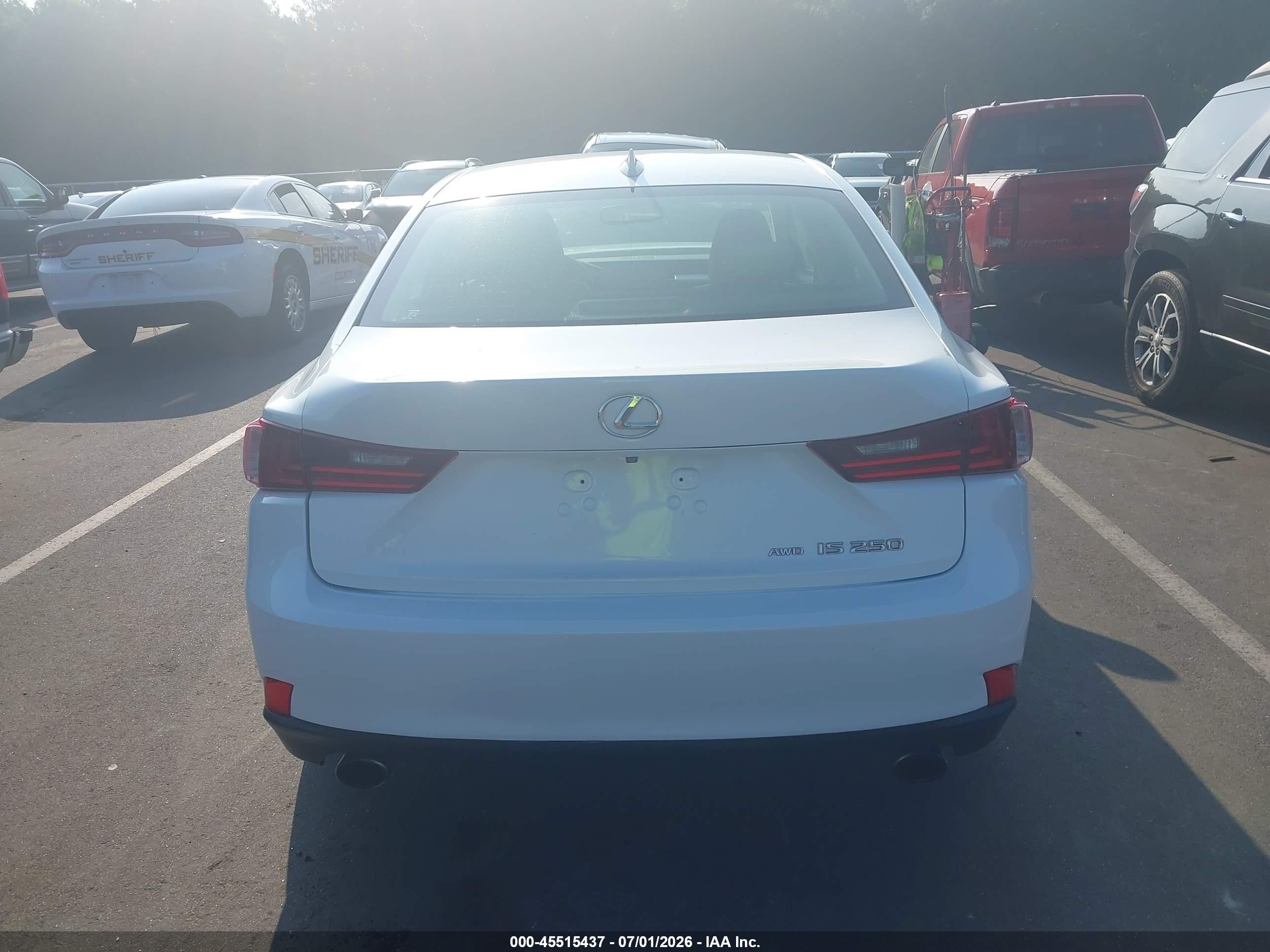 2014 Lexus Is 250   White vin: JTHCF1D2XE5007110