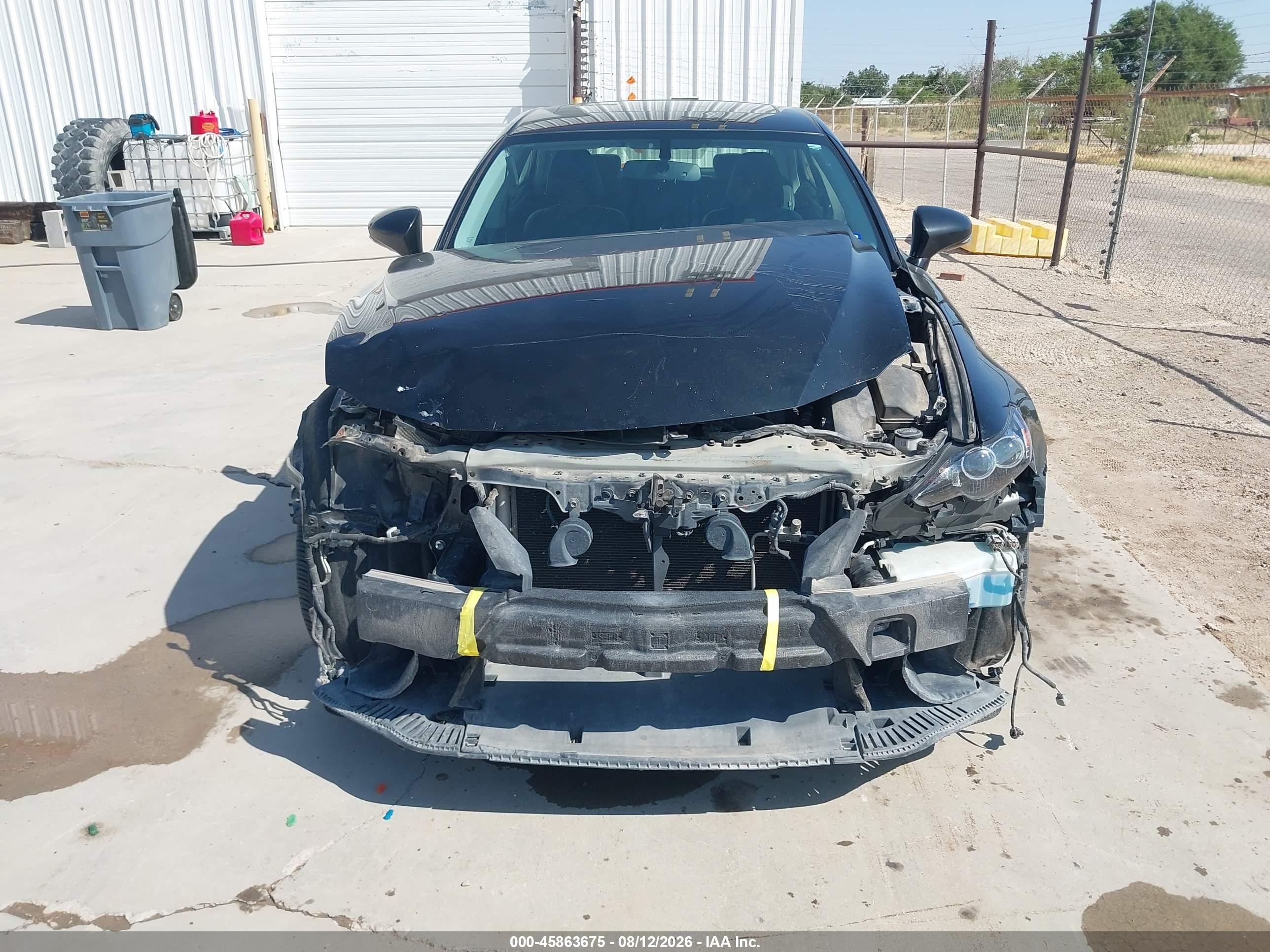 2014 Lexus Is 250   Черный vin: JTHCF1D2XE5015630