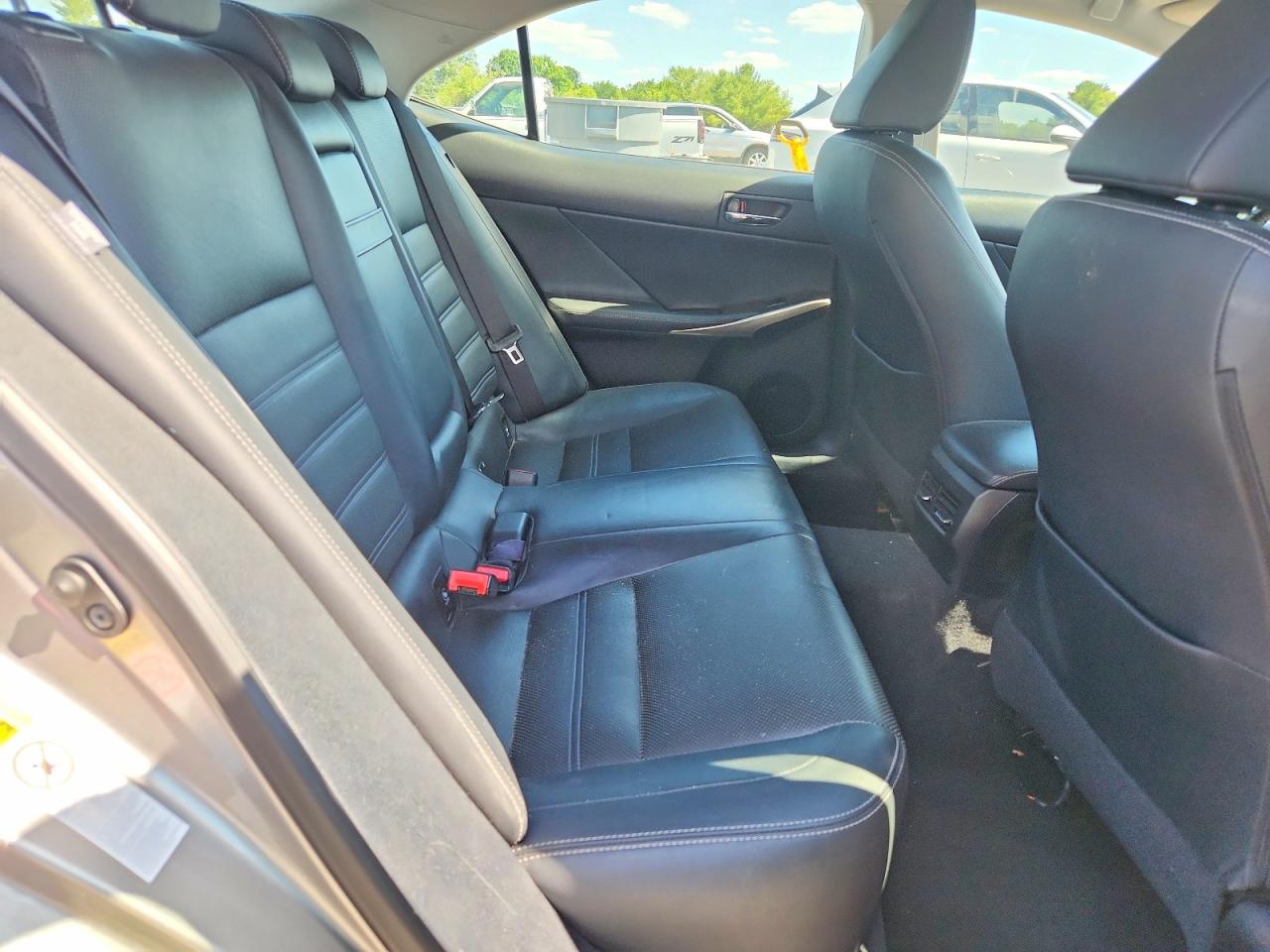 2015 Lexus Is 250 Silver vin: JTHCF1D2XF5016973