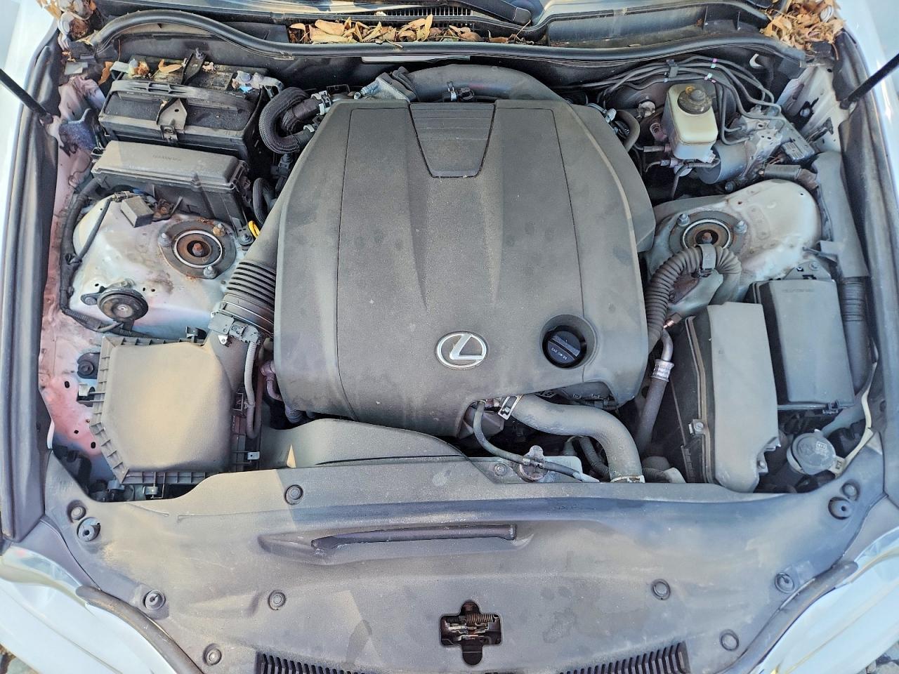 2015 Lexus Is 250 White vin: JTHCF1D2XF5021977