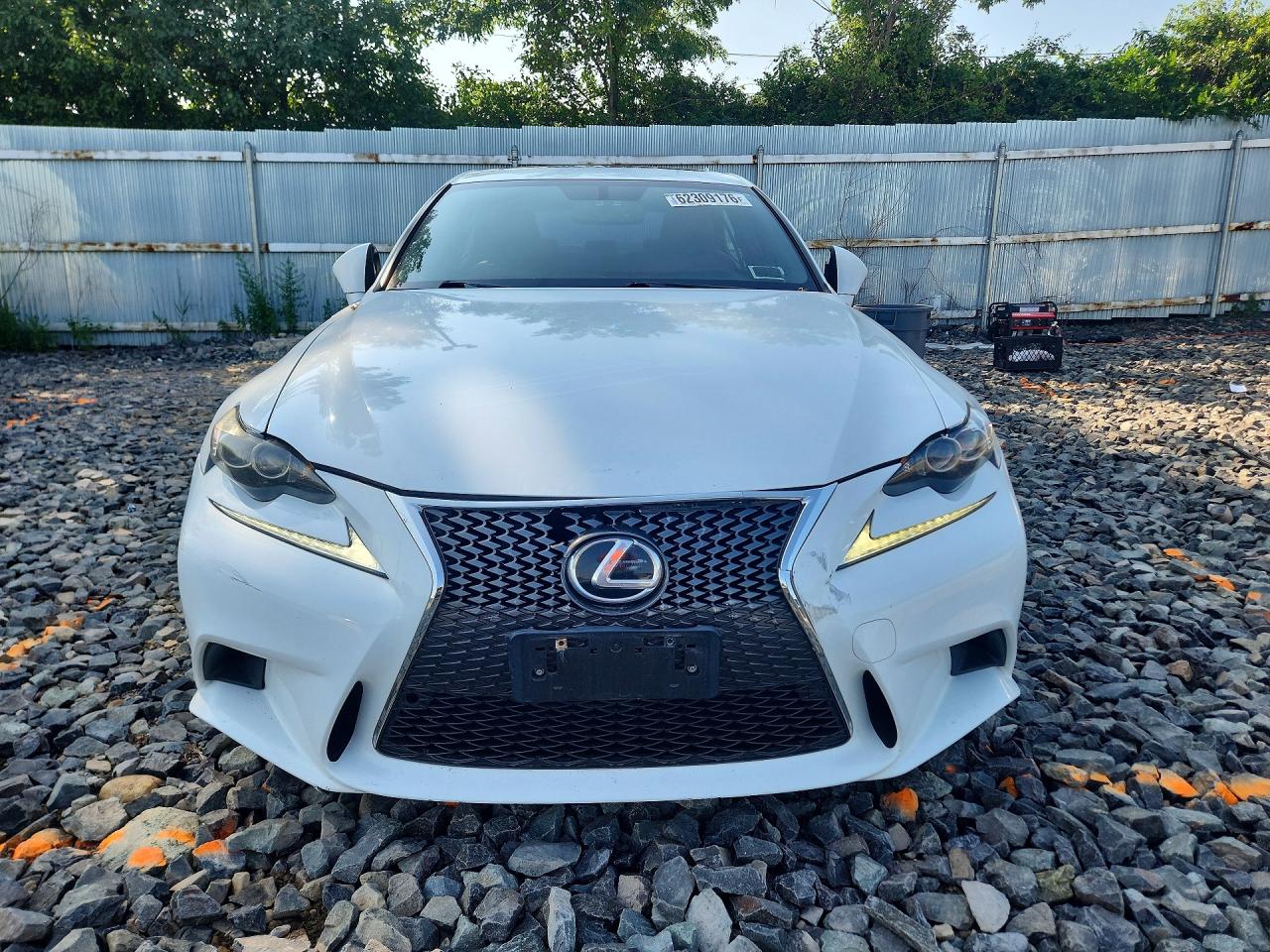 2015 Lexus Is 250 White vin: JTHCF1D2XF5021977