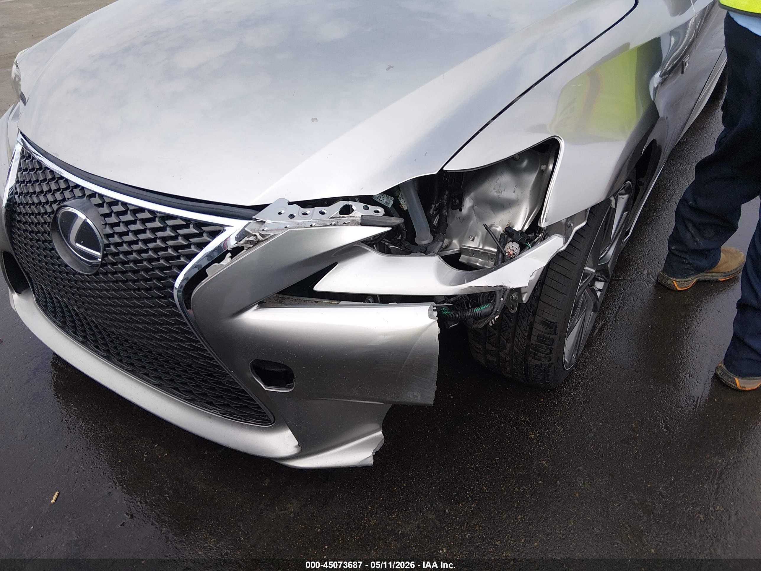 2015 Lexus Is 250 Silver vin: JTHCF1D2XF5026127