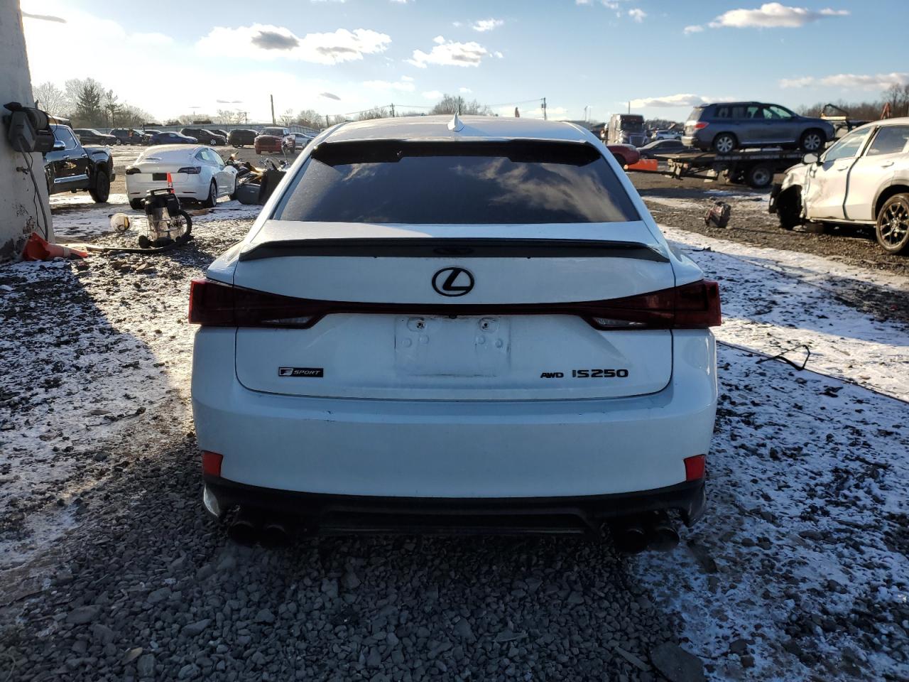 2015 Lexus Is 250 White vin: JTHCF1D2XF5028590