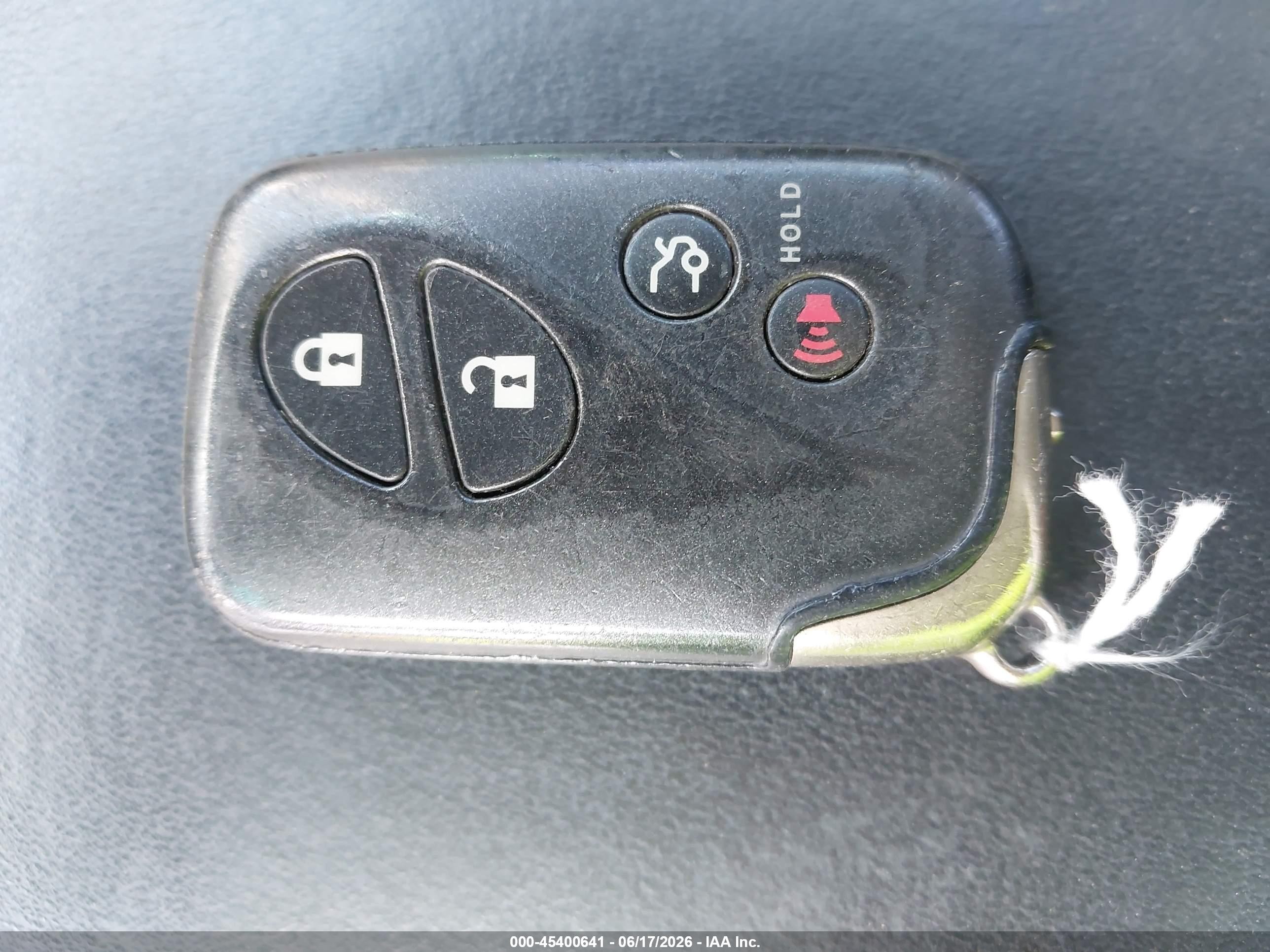 2010 Lexus Is 250   Белый vin: JTHCF5C20A2032697