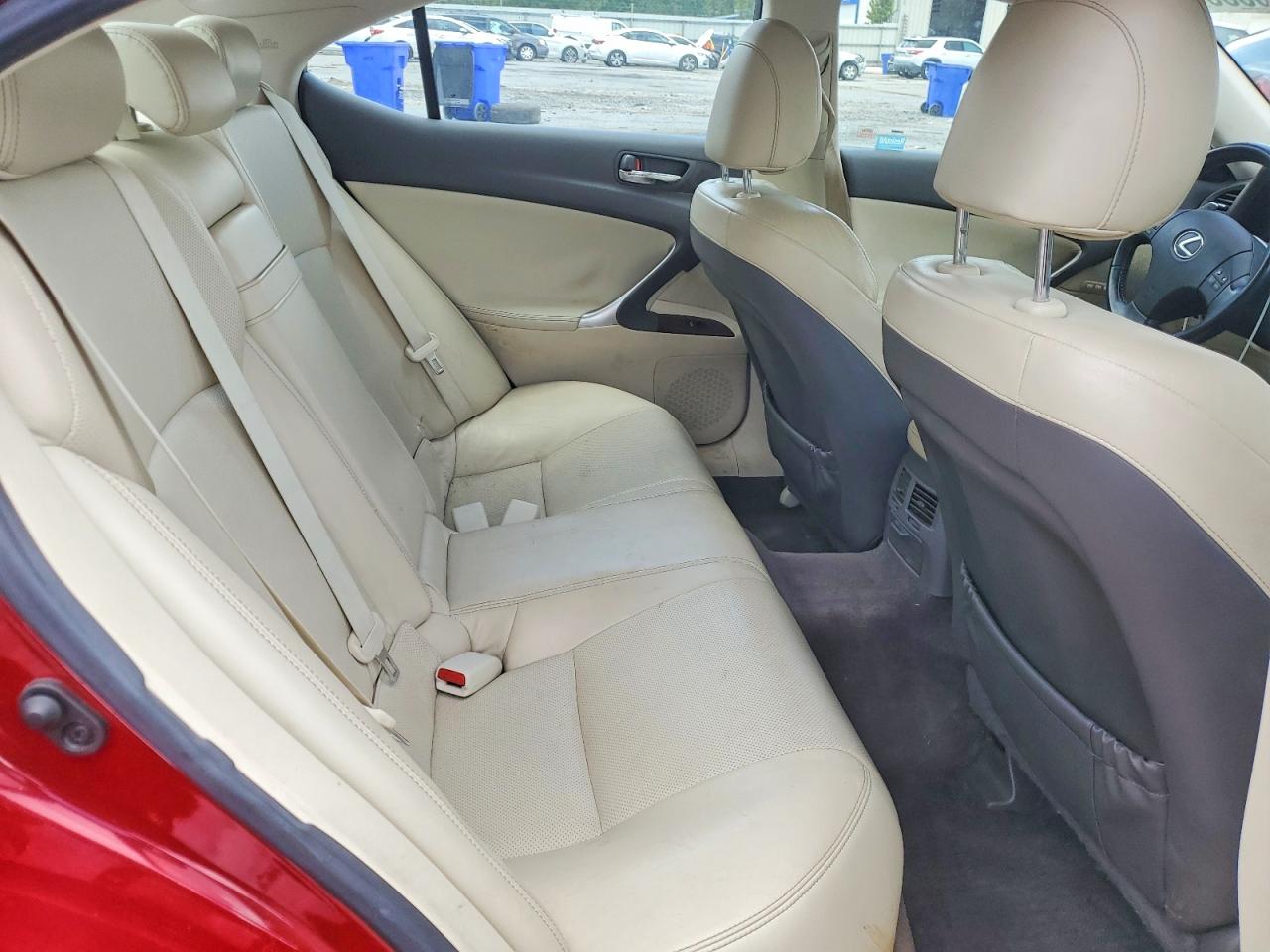 2010 Lexus Is 250 Red vin: JTHCF5C20A2033039