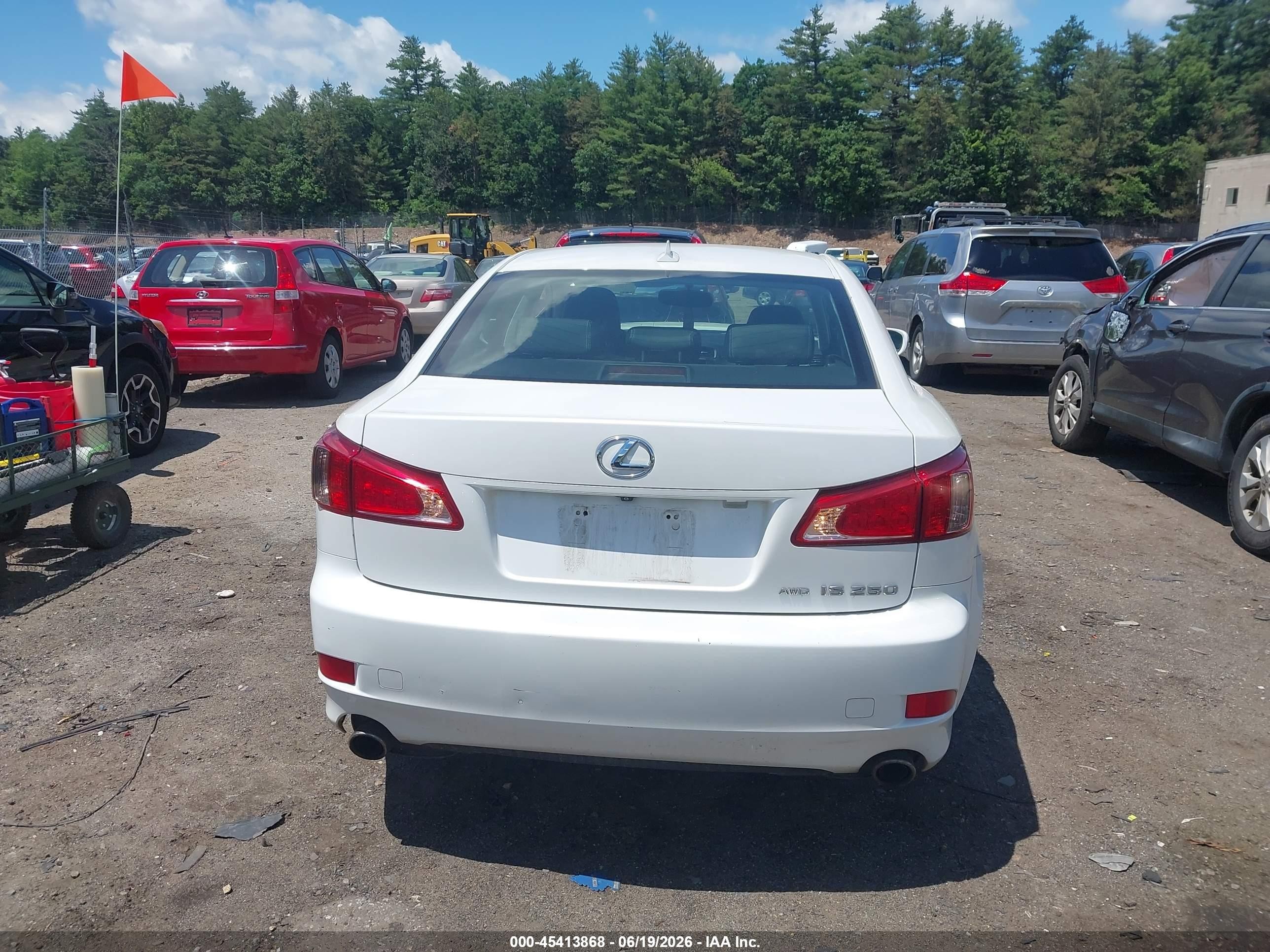 2011 Lexus Is 250   White vin: JTHCF5C20B5052531