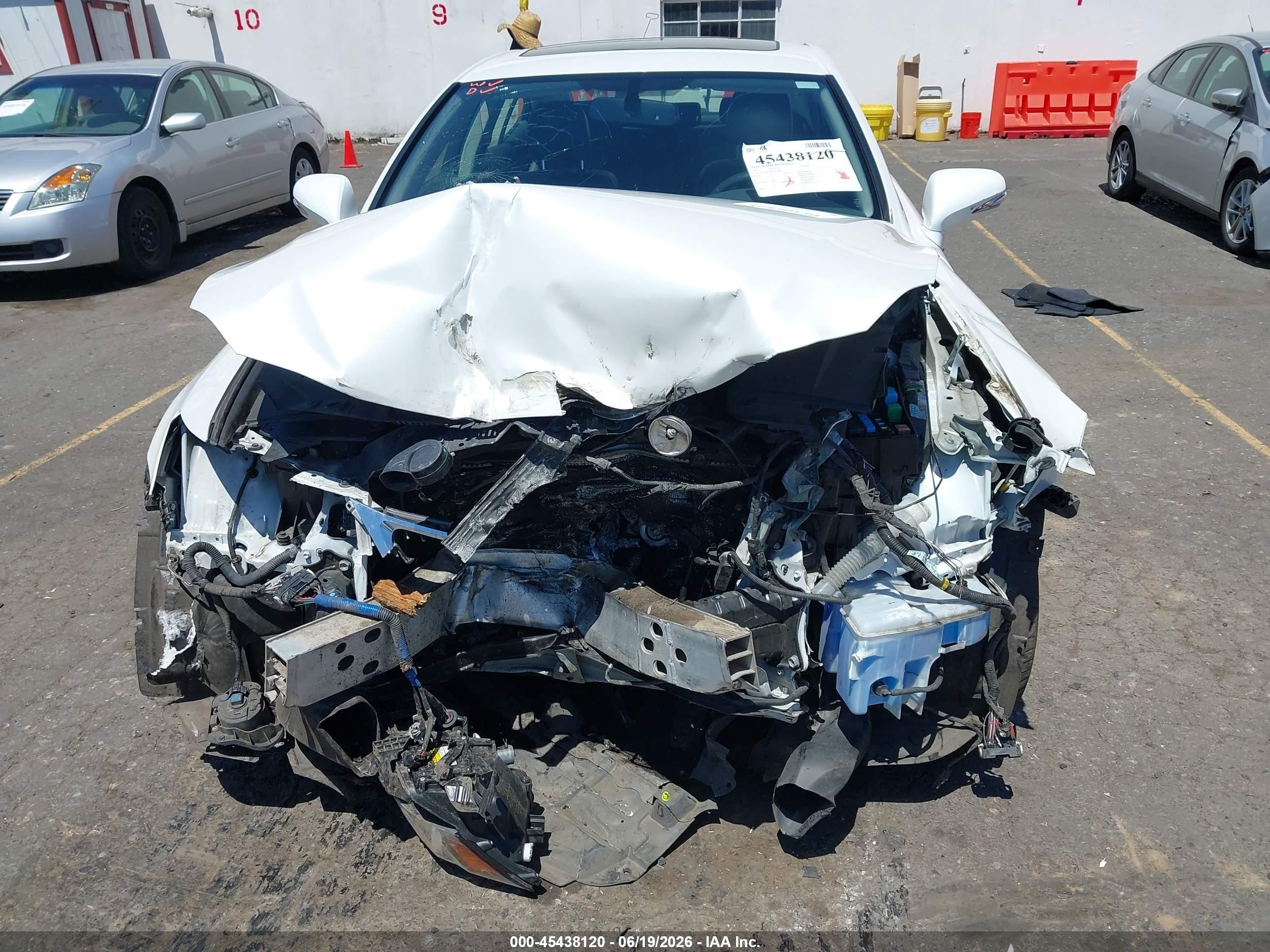 2013 Lexus Is 250   White vin: JTHCF5C20D5063886