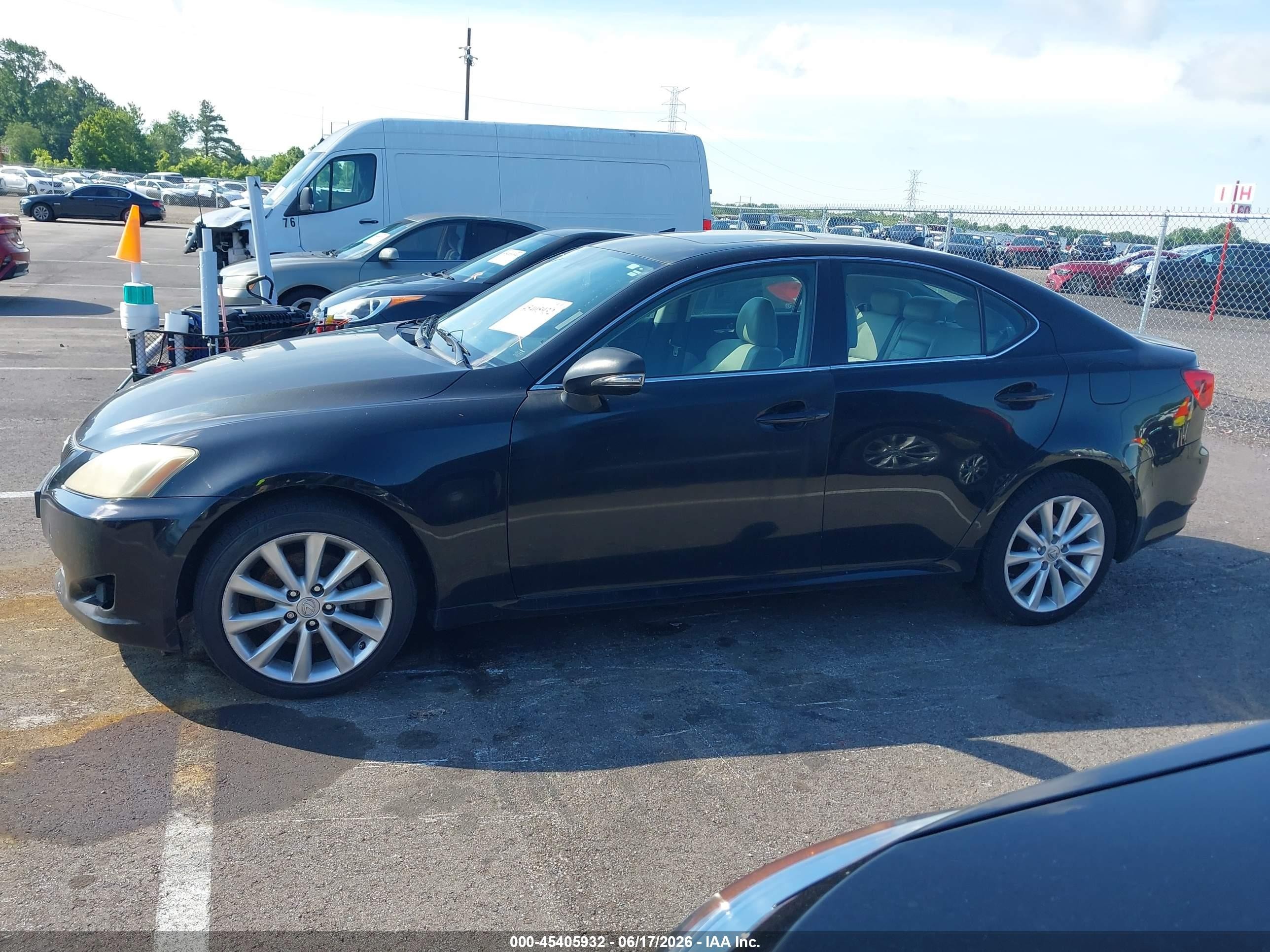 2010 Lexus Is 250   Tan vin: JTHCF5C21A5039091